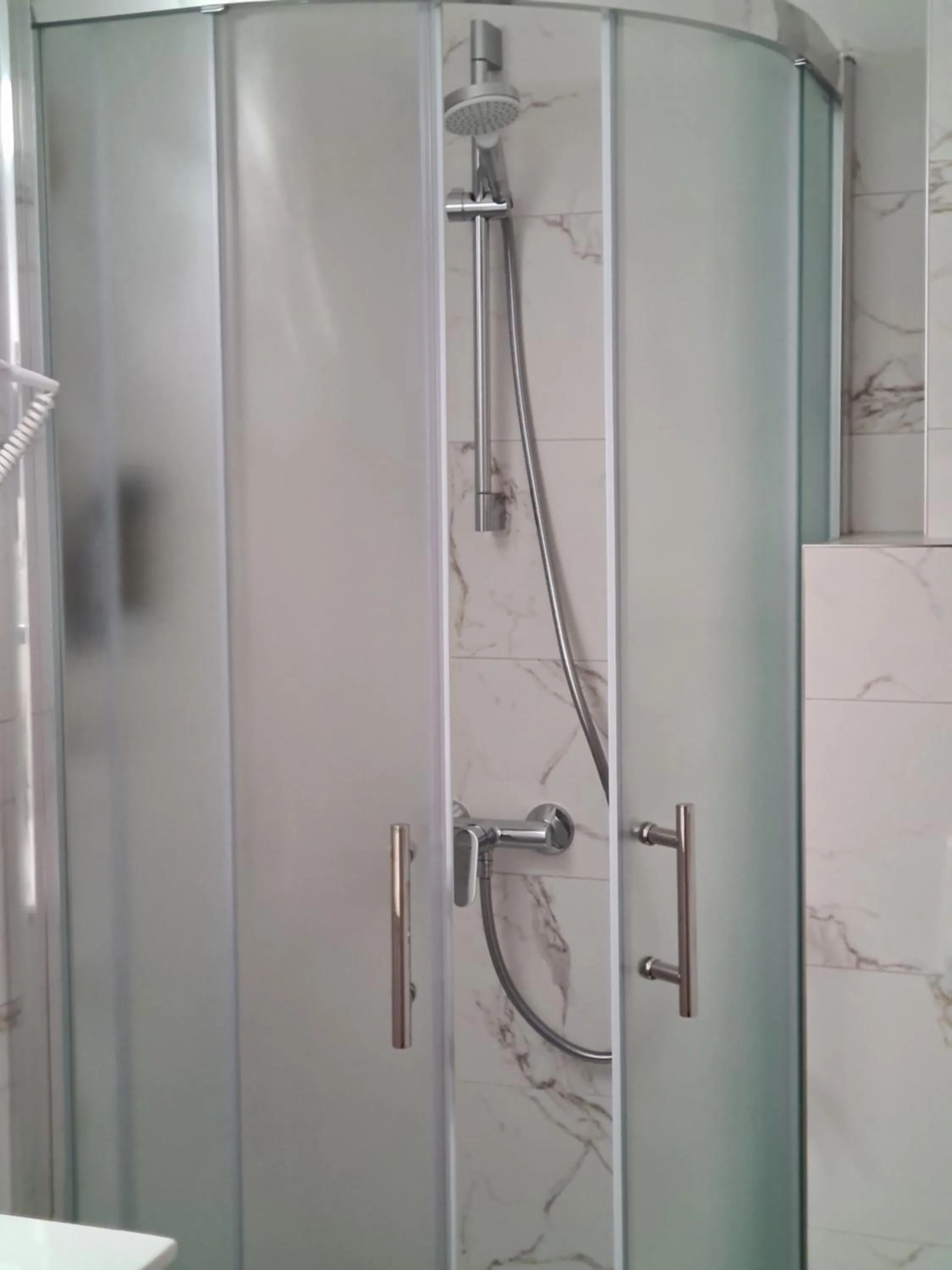 Shower in Hotel Adria