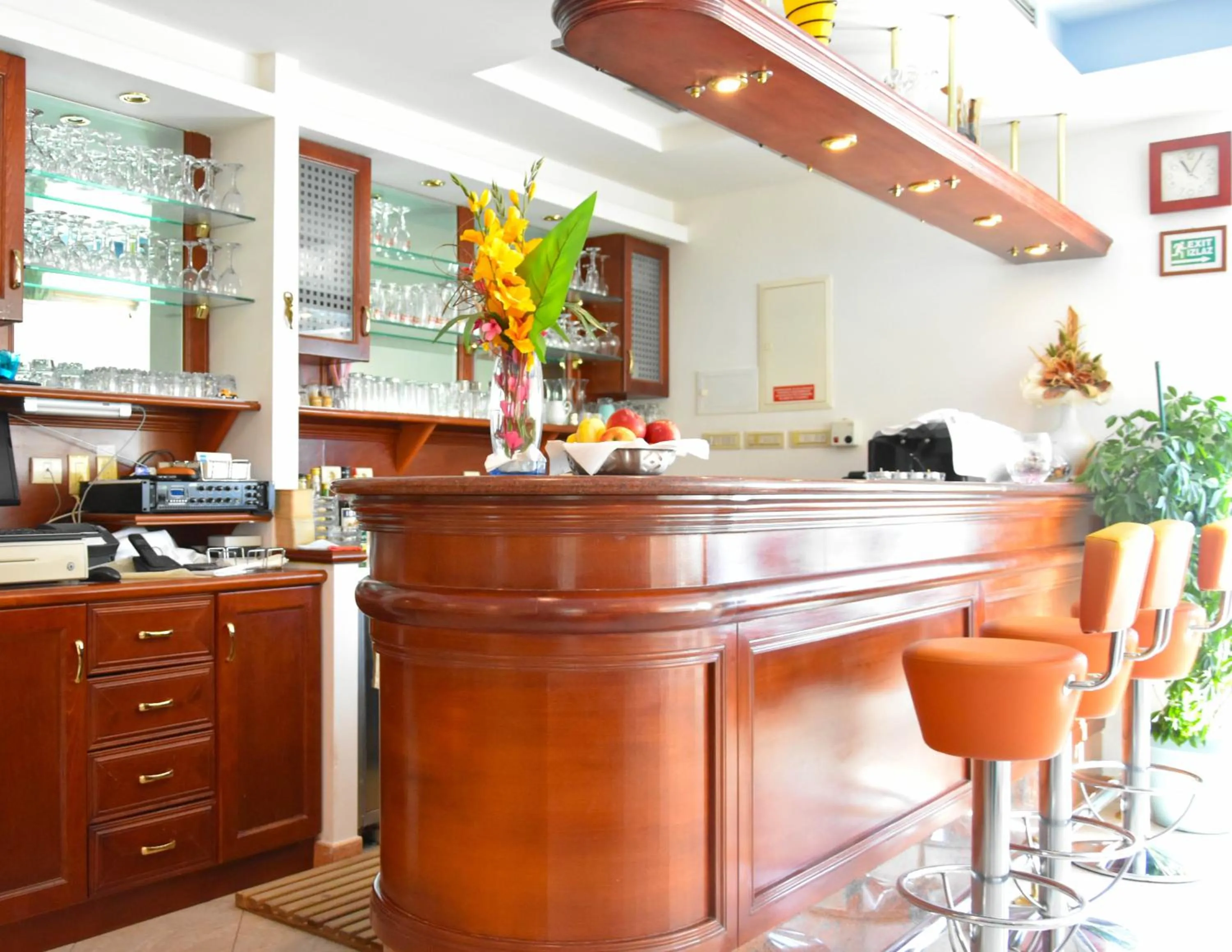 Restaurant/places to eat in Hotel Adria