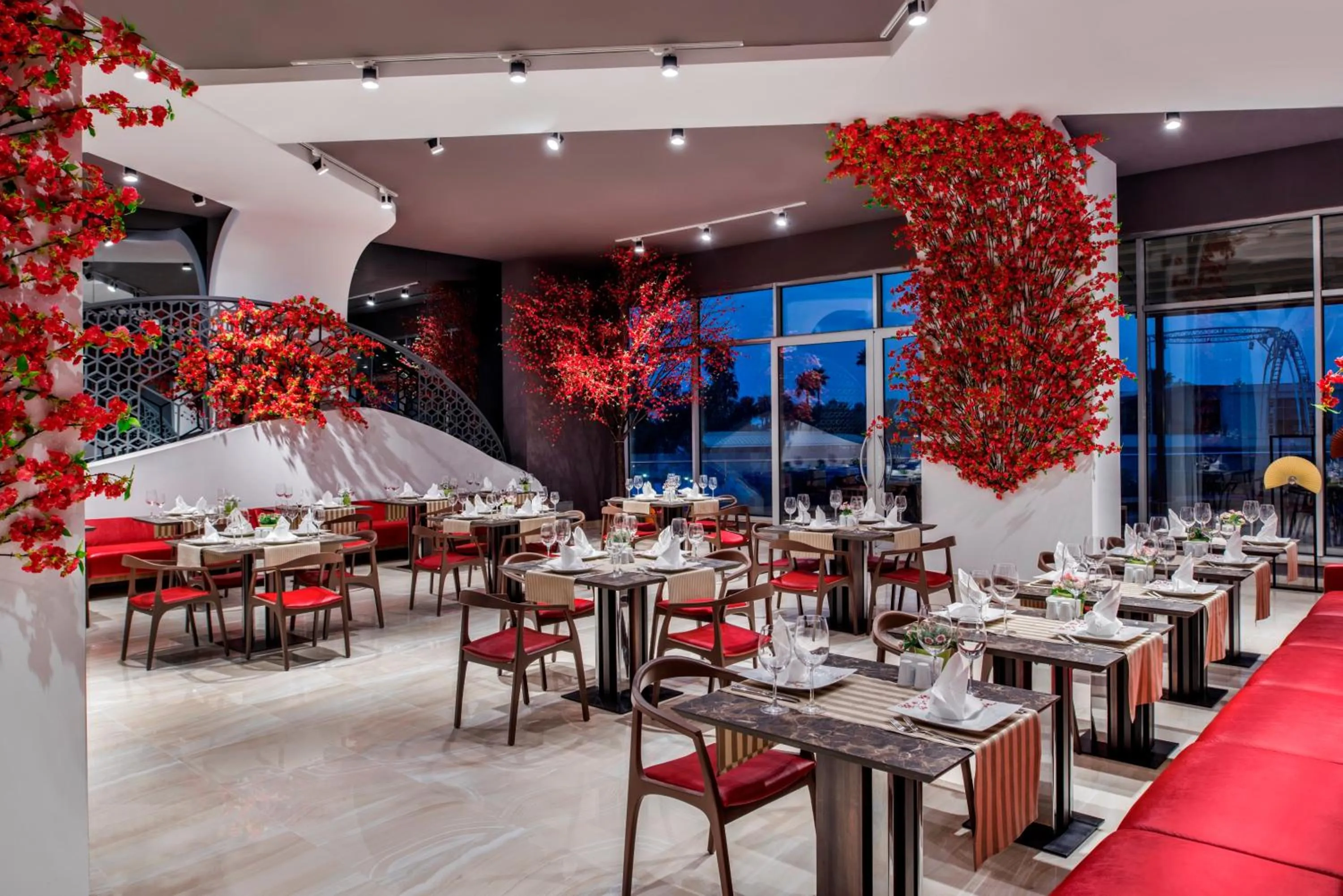 Restaurant/places to eat in Delphin BE Grand Resort