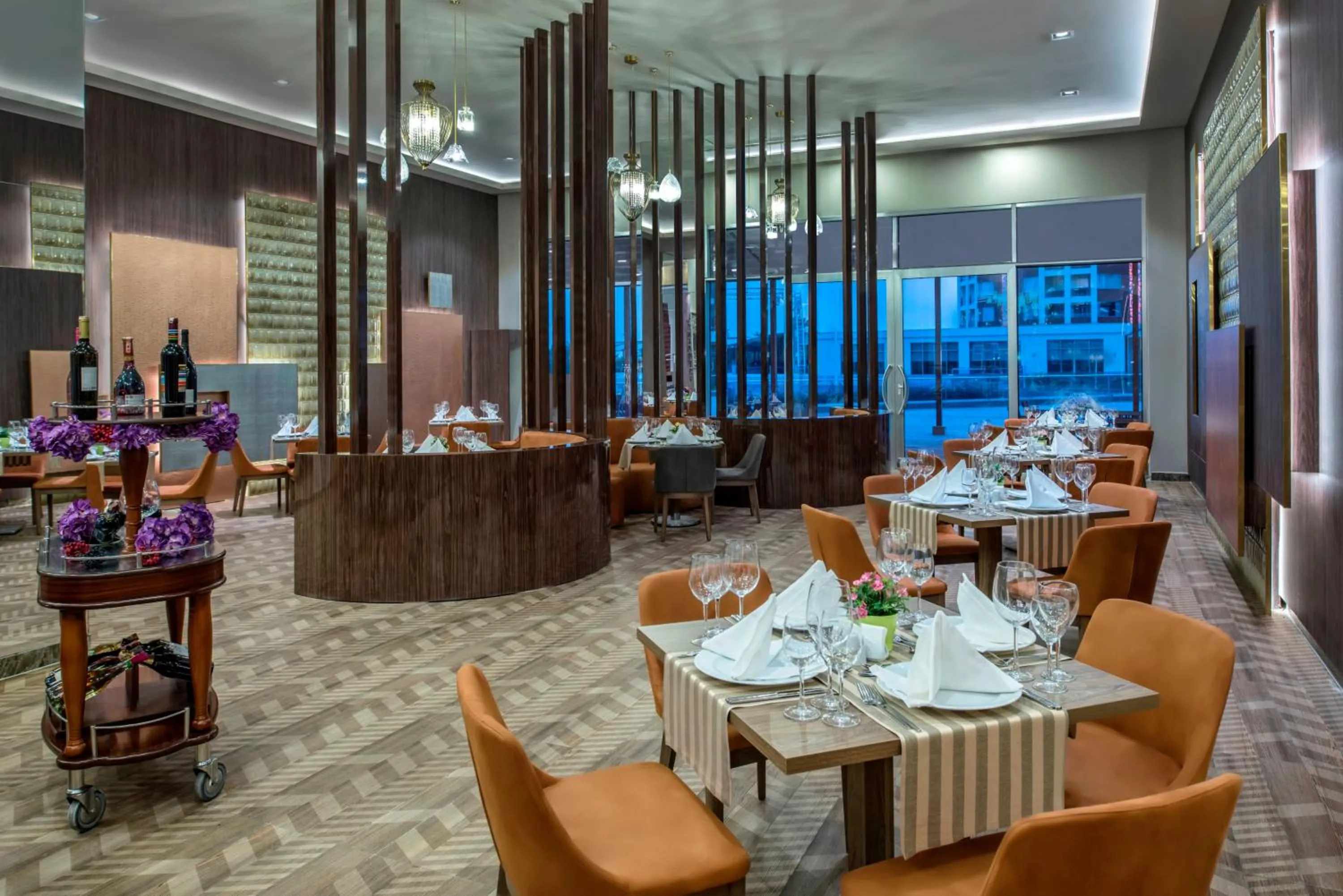 Restaurant/places to eat in Delphin BE Grand Resort