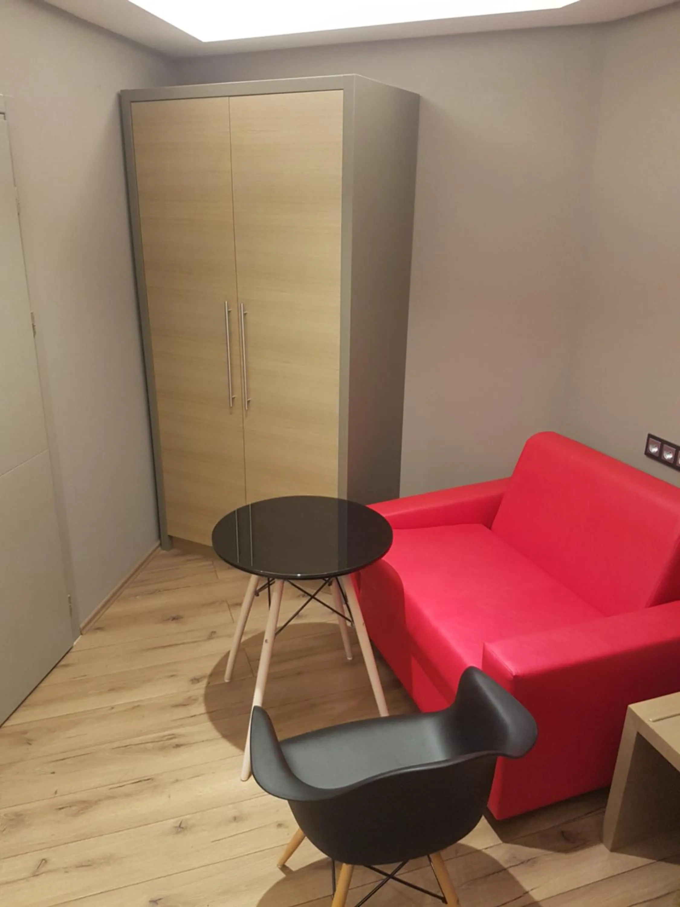 Living room in Zum grünen Baum Hotel Frankfurt Airport