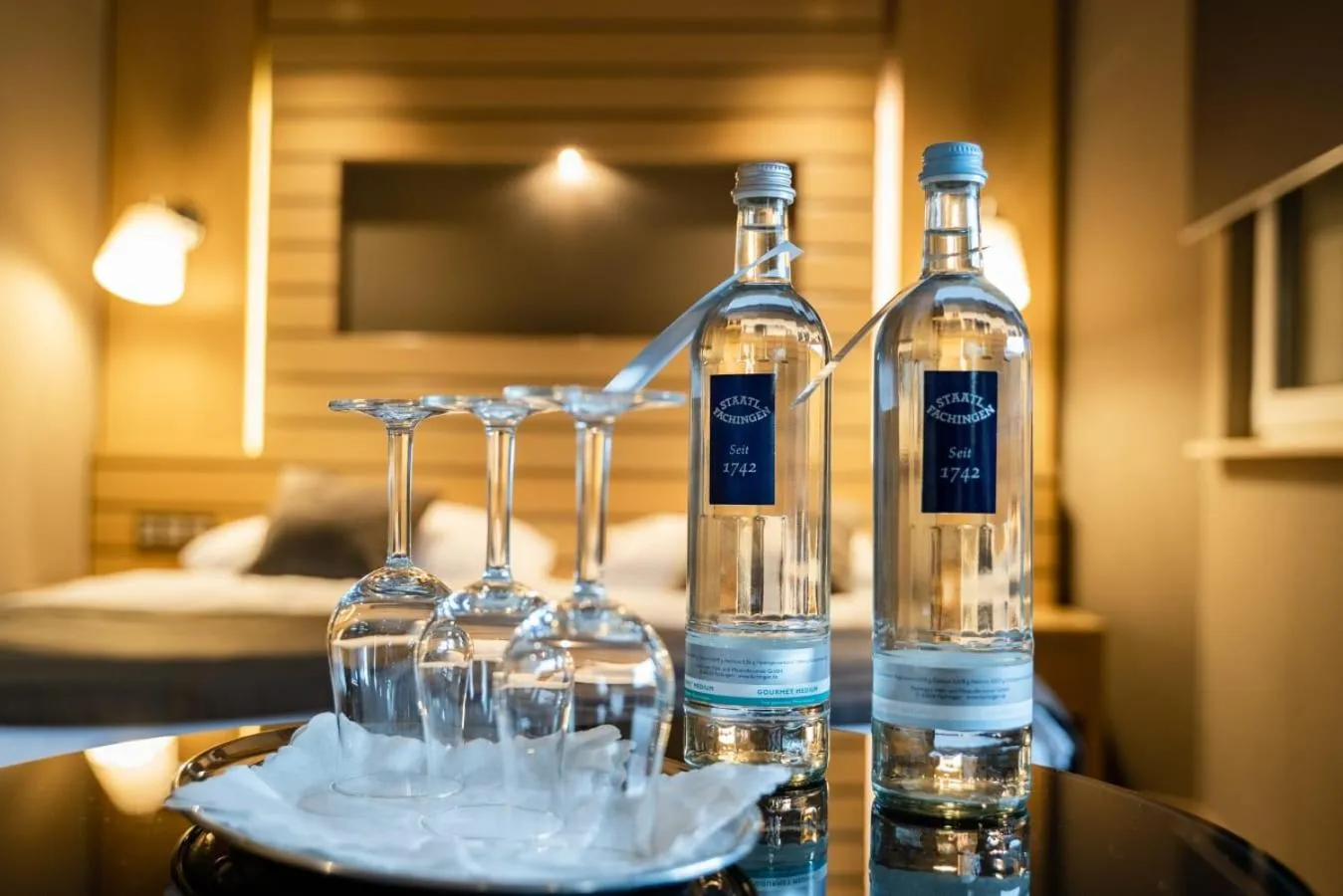 Bed in Zum grünen Baum Hotel Frankfurt Airport