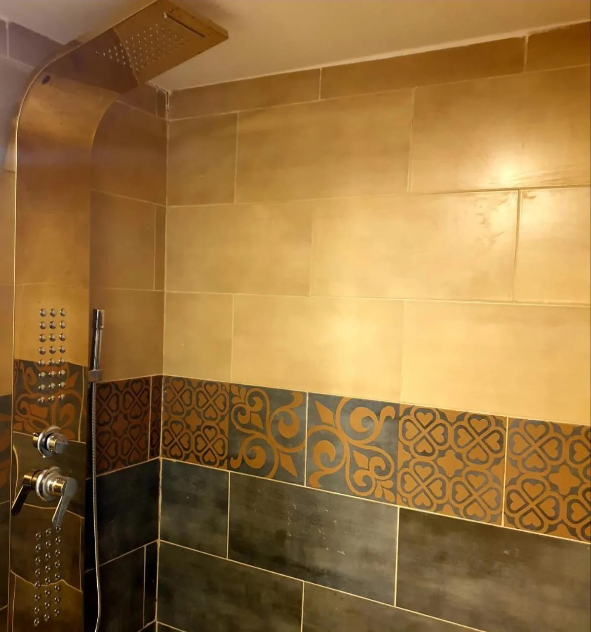 Shower in Captains Desert Camp