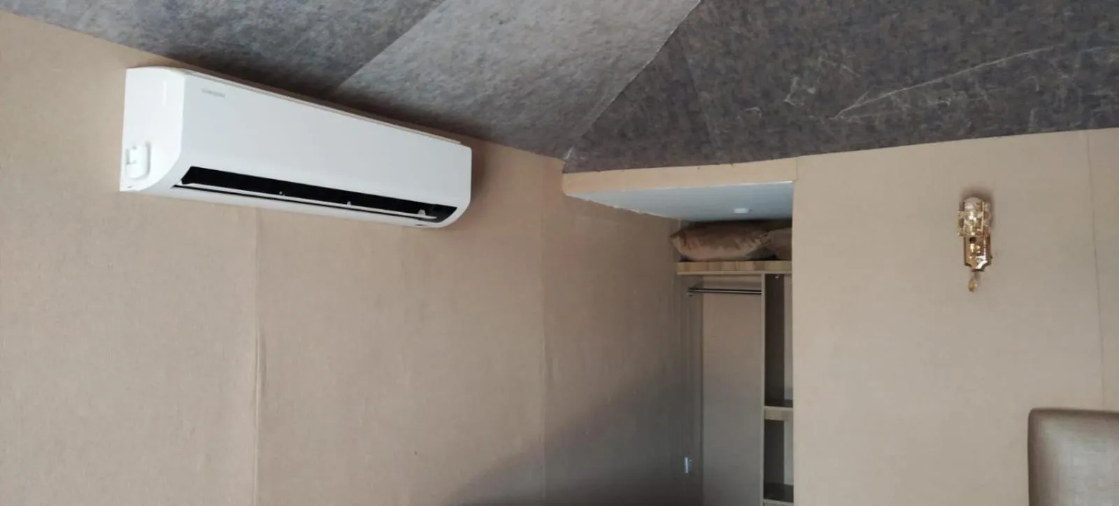 air conditioner in Captains Desert Camp