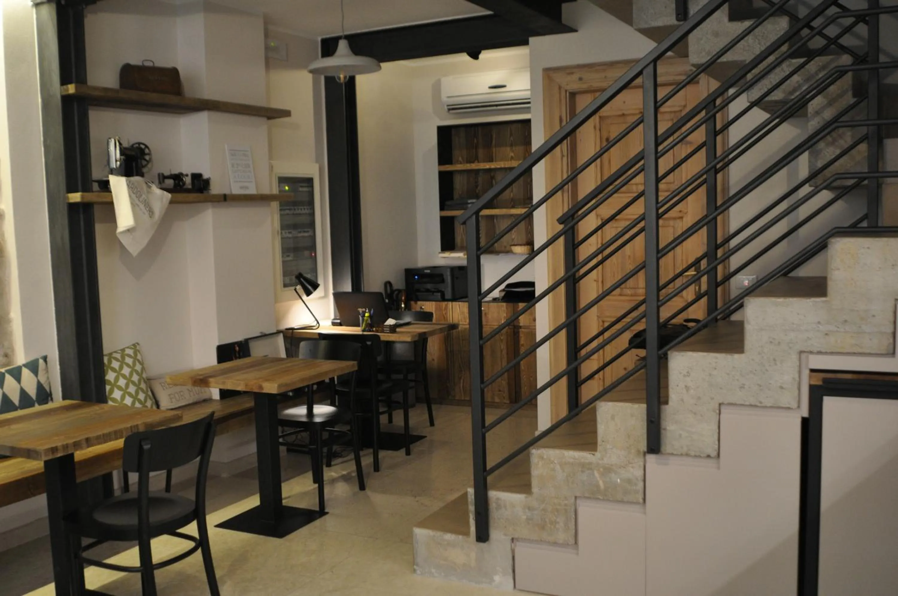 Restaurant/places to eat in Bardoliners