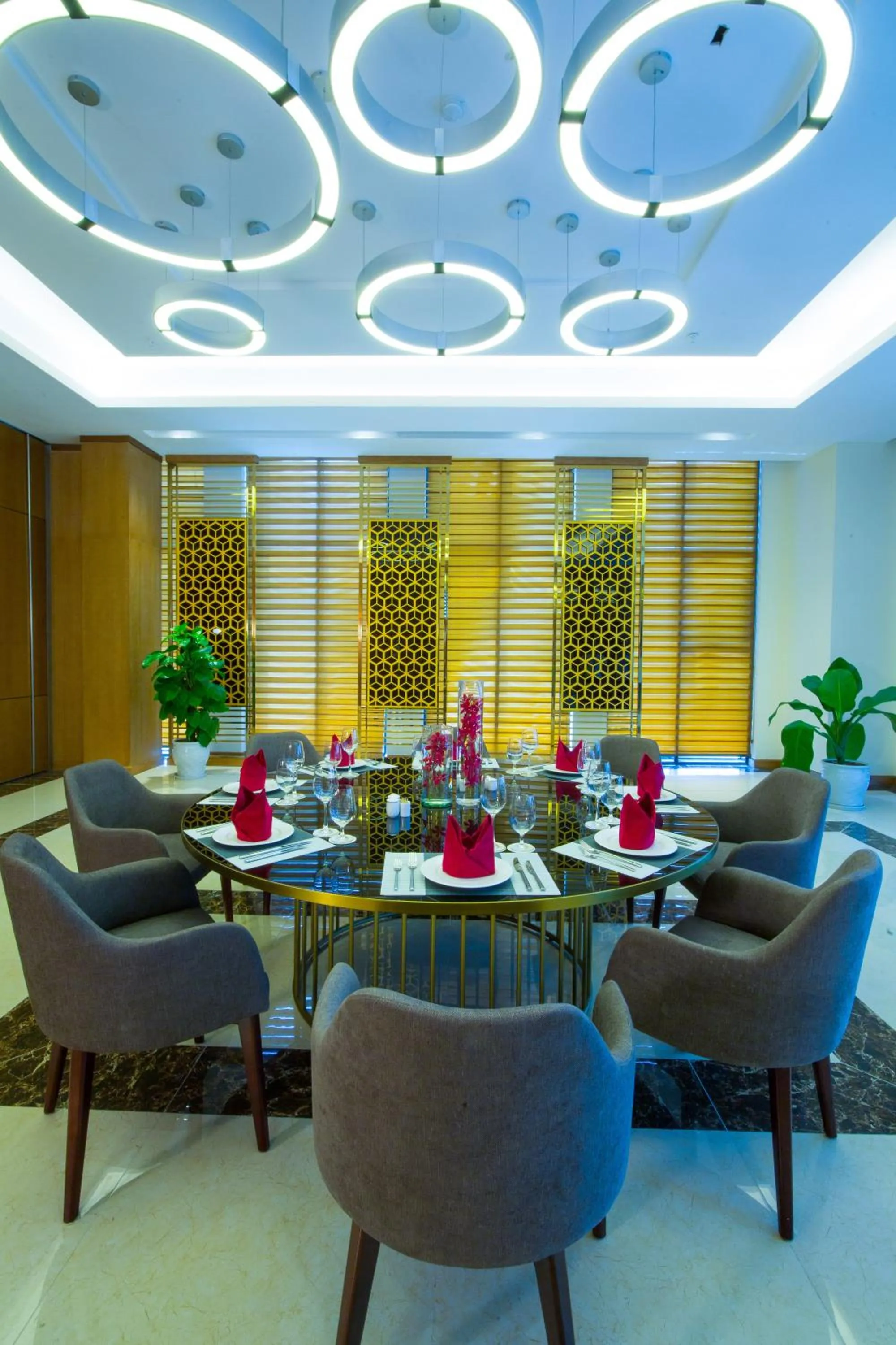 Restaurant/places to eat in Muong Thanh Luxury Danang Beach Hotel