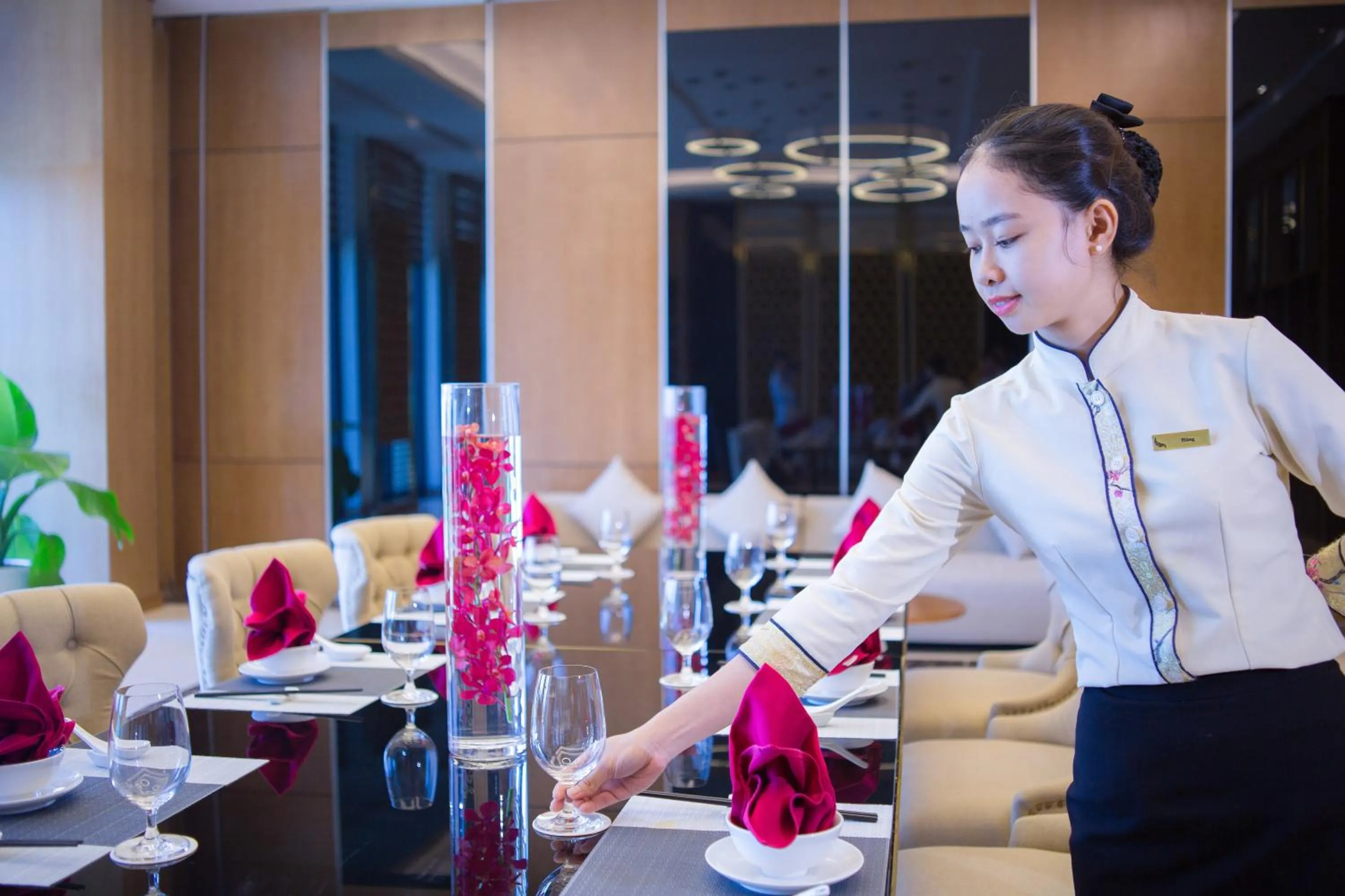 Restaurant/places to eat in Muong Thanh Luxury Danang Beach Hotel