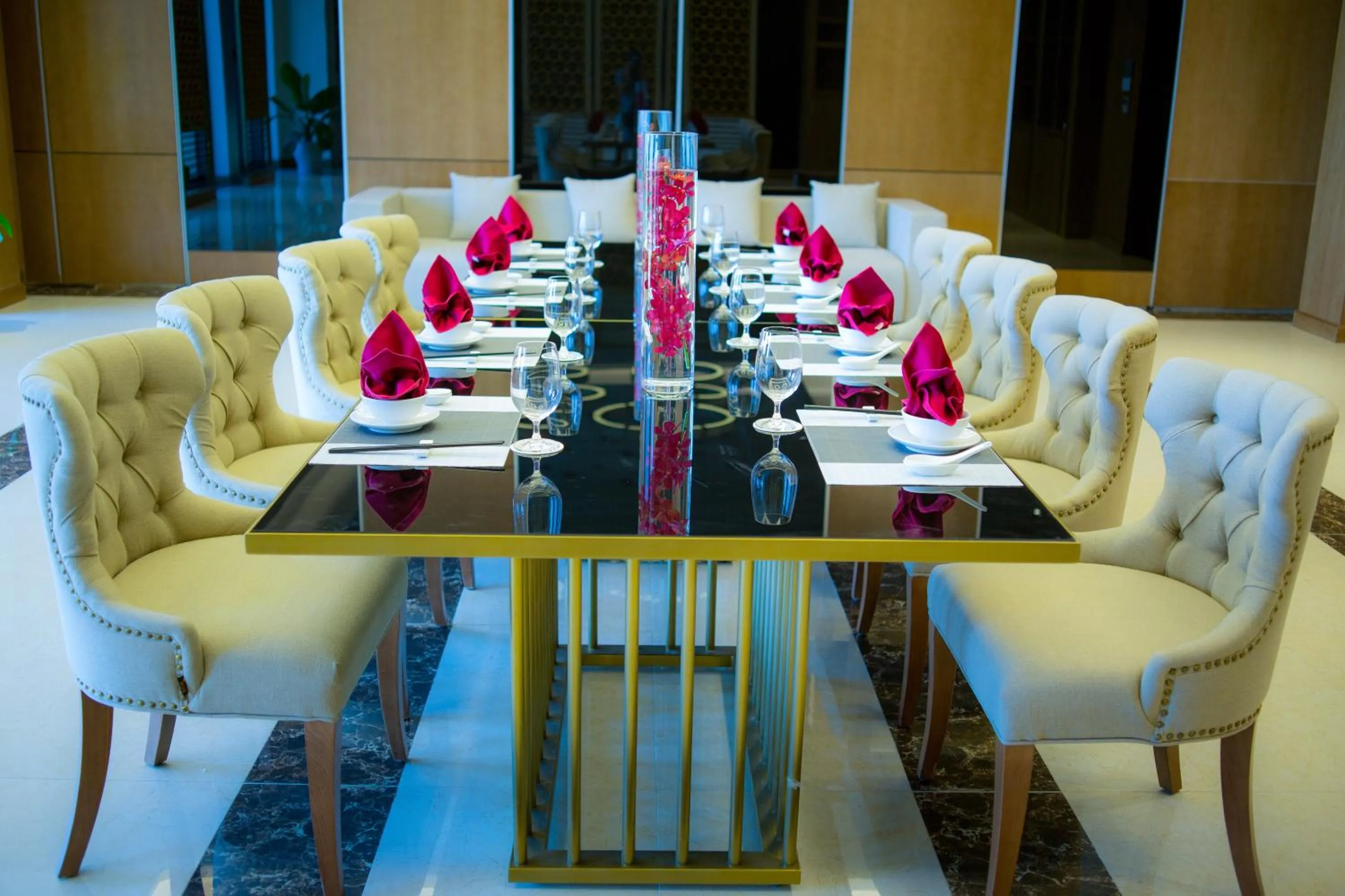 Restaurant/places to eat in Muong Thanh Luxury Danang Beach Hotel