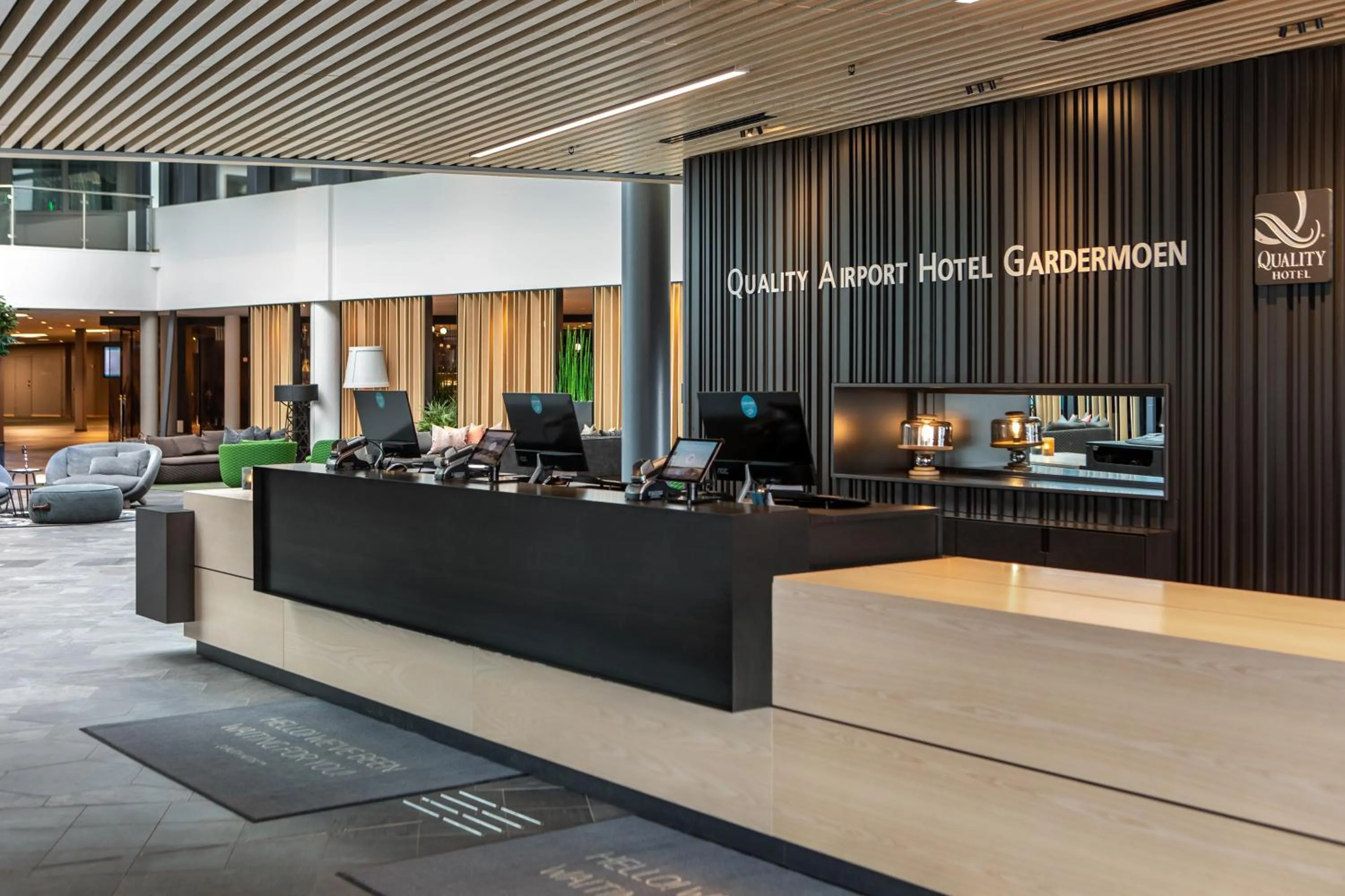 Lobby or reception in Quality Airport Hotel Gardermoen