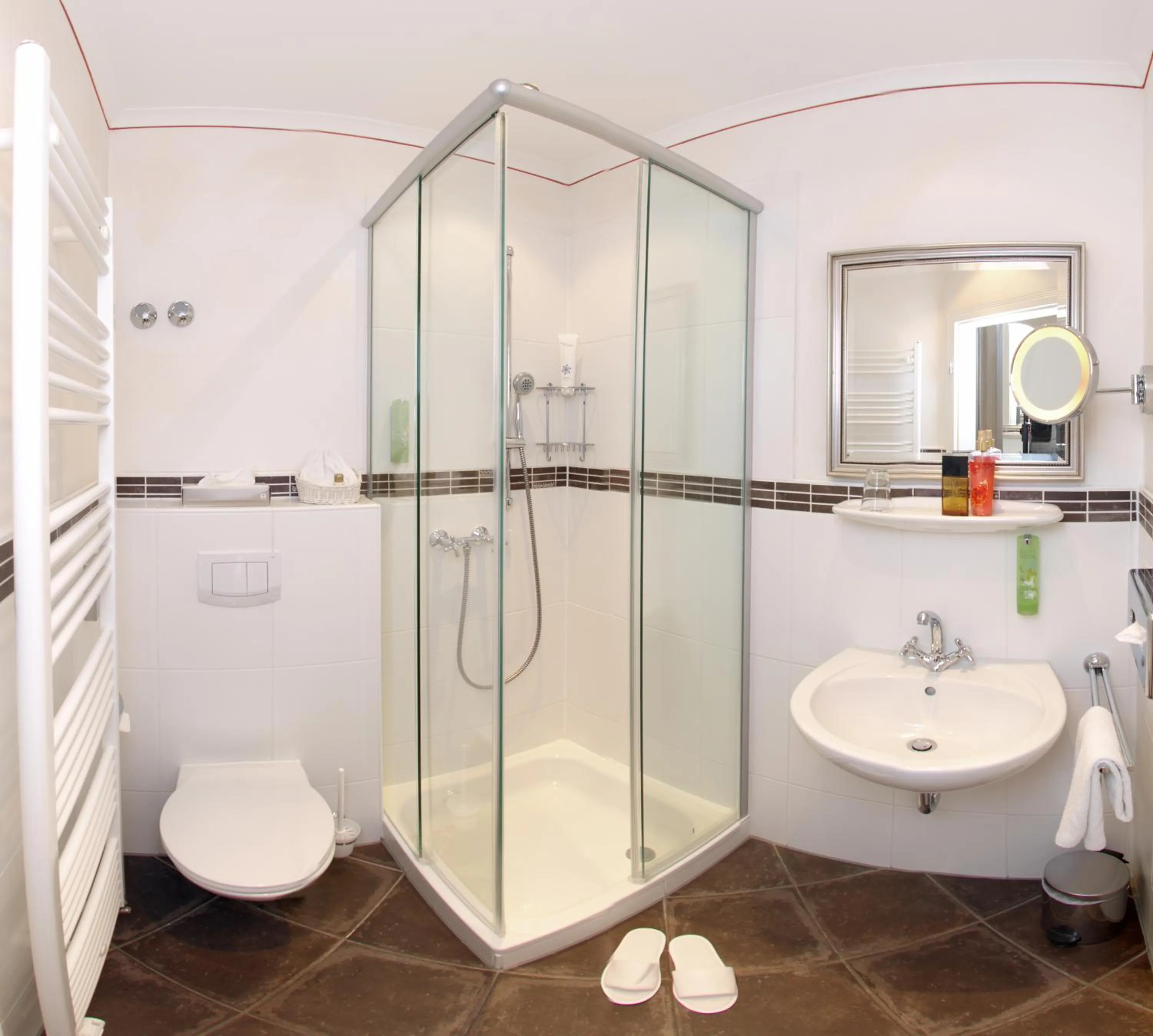 Bathroom in Hotel Arador