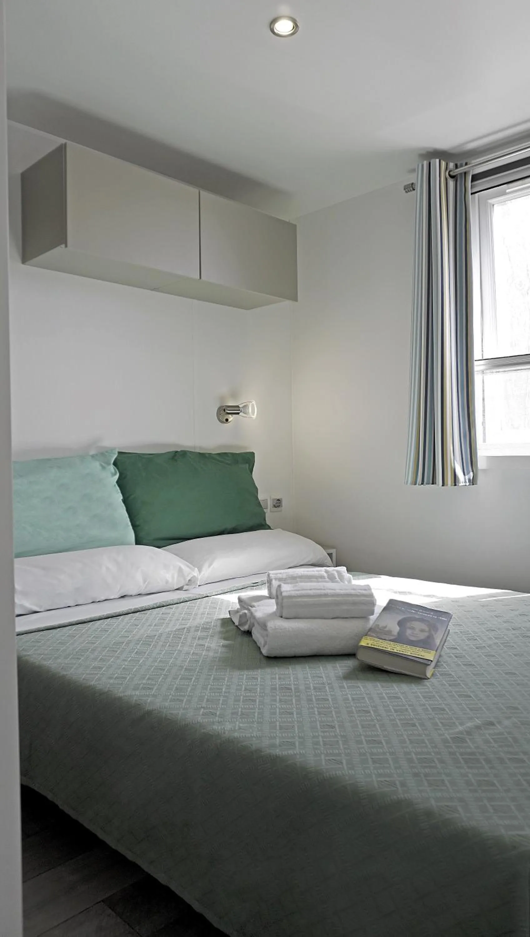 Bedroom, Bed in Villaggio Camping Torre Del Porticciolo