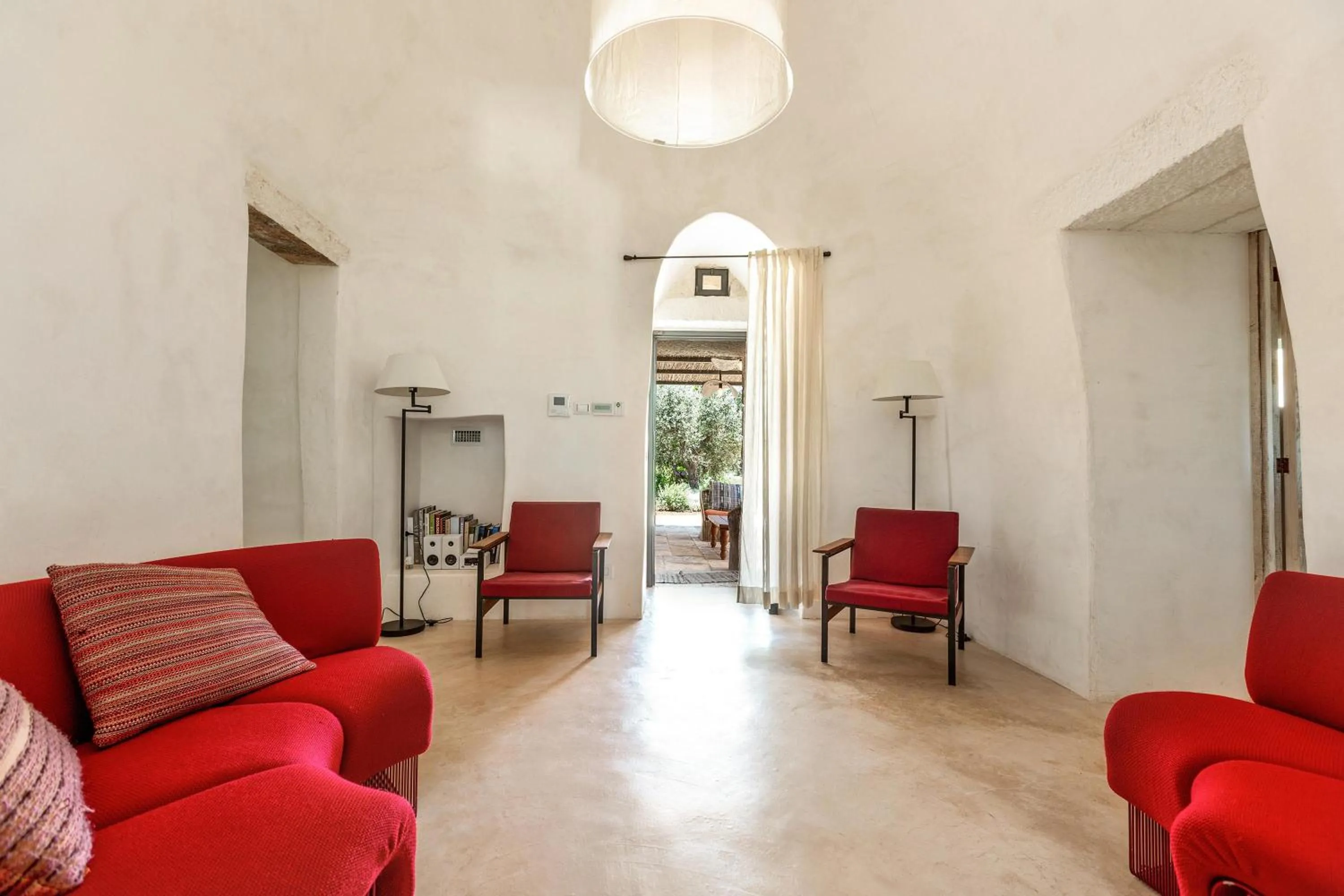 Decorative detail in Le Ali Bianche by Perle di Puglia