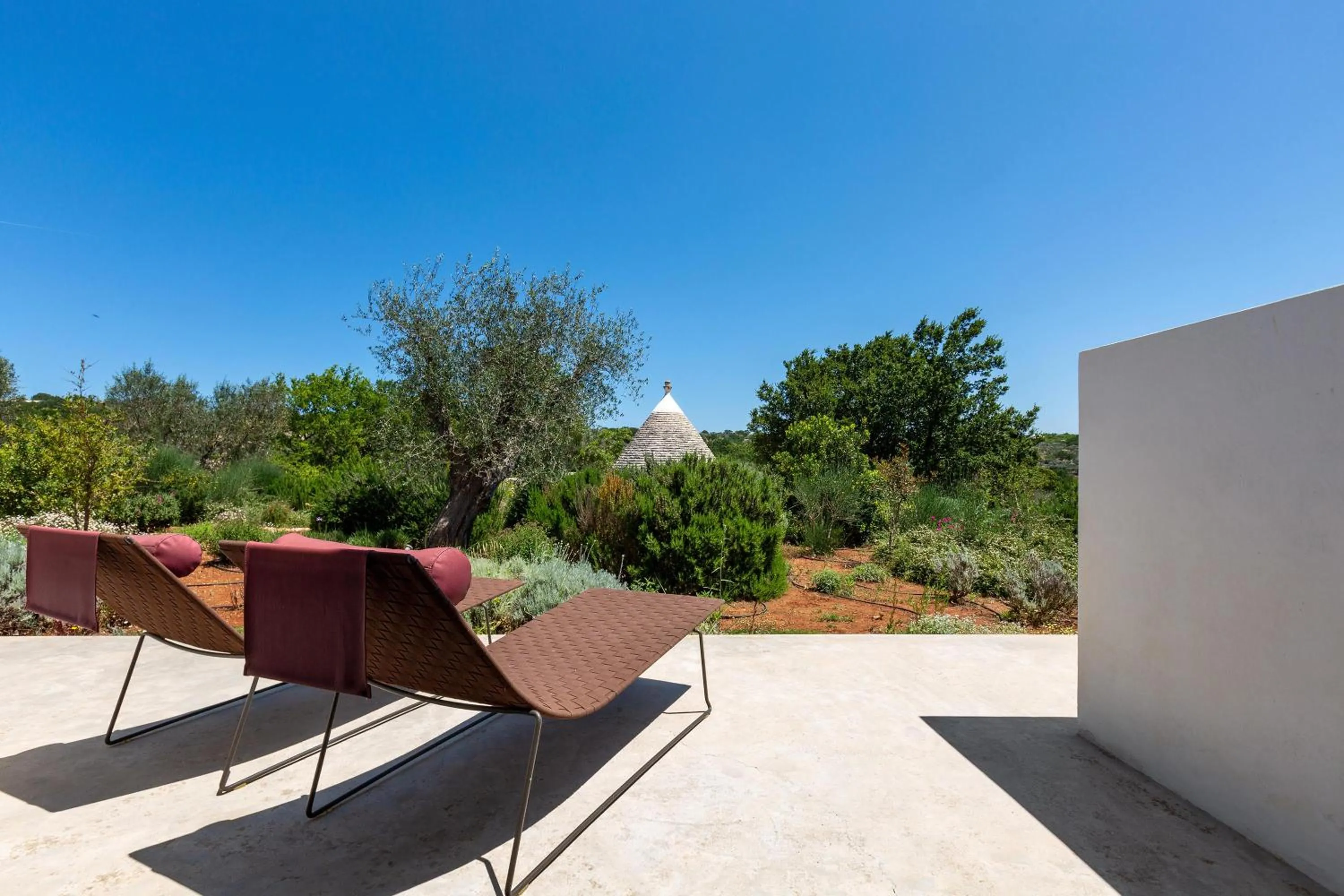 Garden view in Le Ali Bianche by Perle di Puglia