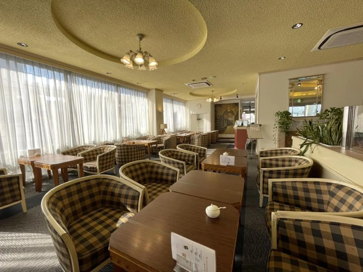 Restaurant/places to eat in Zentsuji Grand Hotel