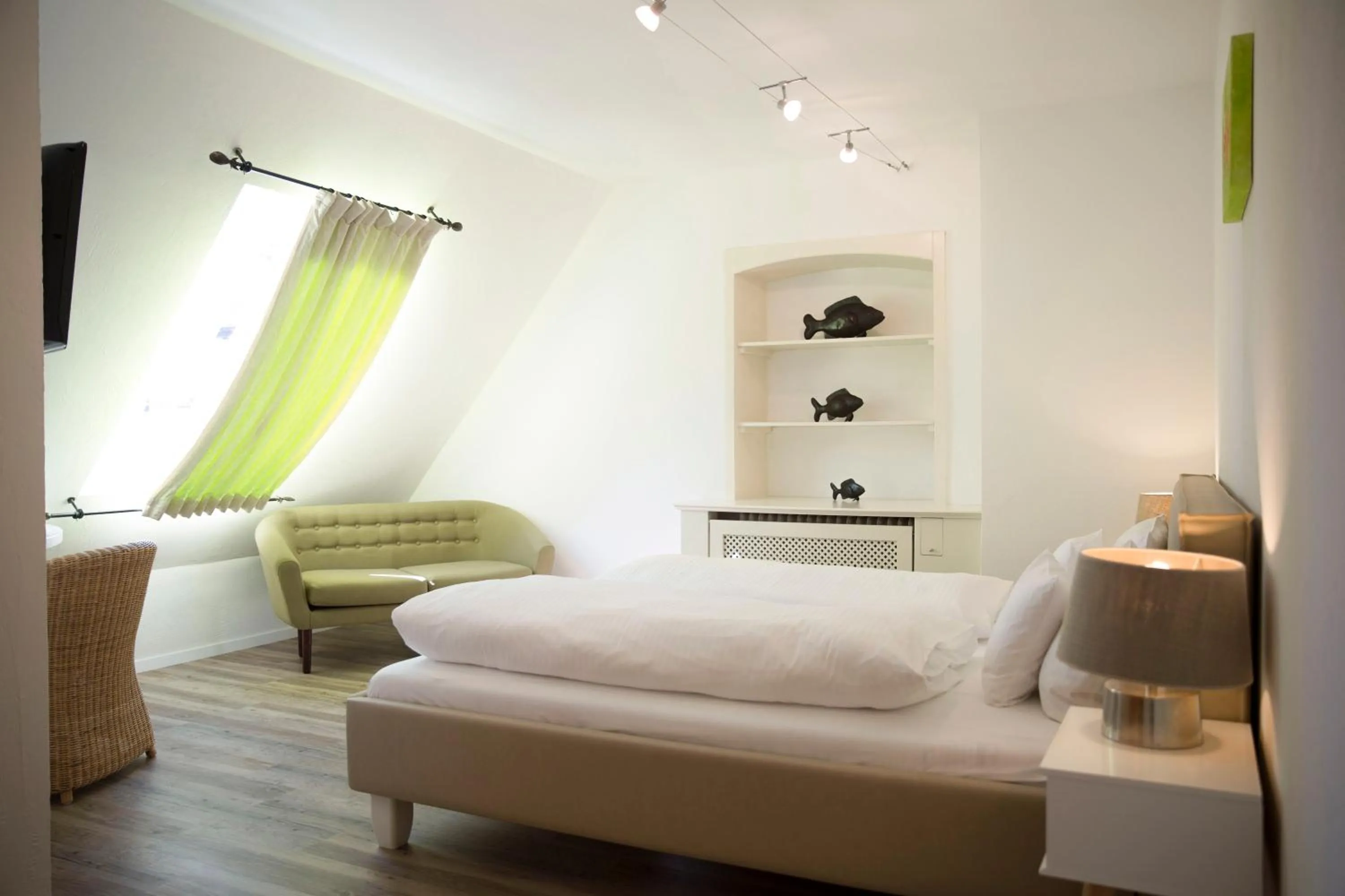 Photo of the whole room, Bed in Landhaus am See