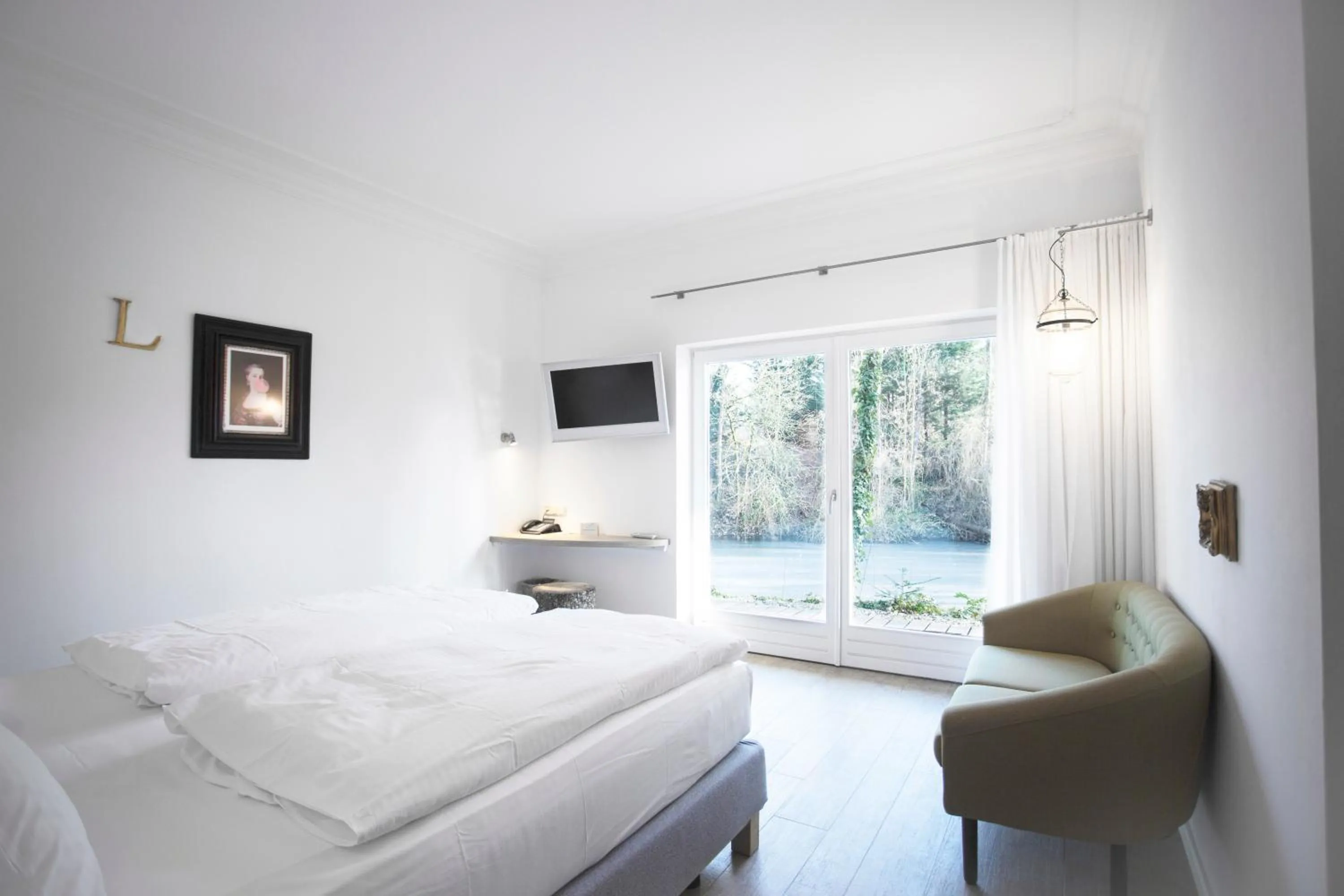 Photo of the whole room, Bed in Landhaus am See