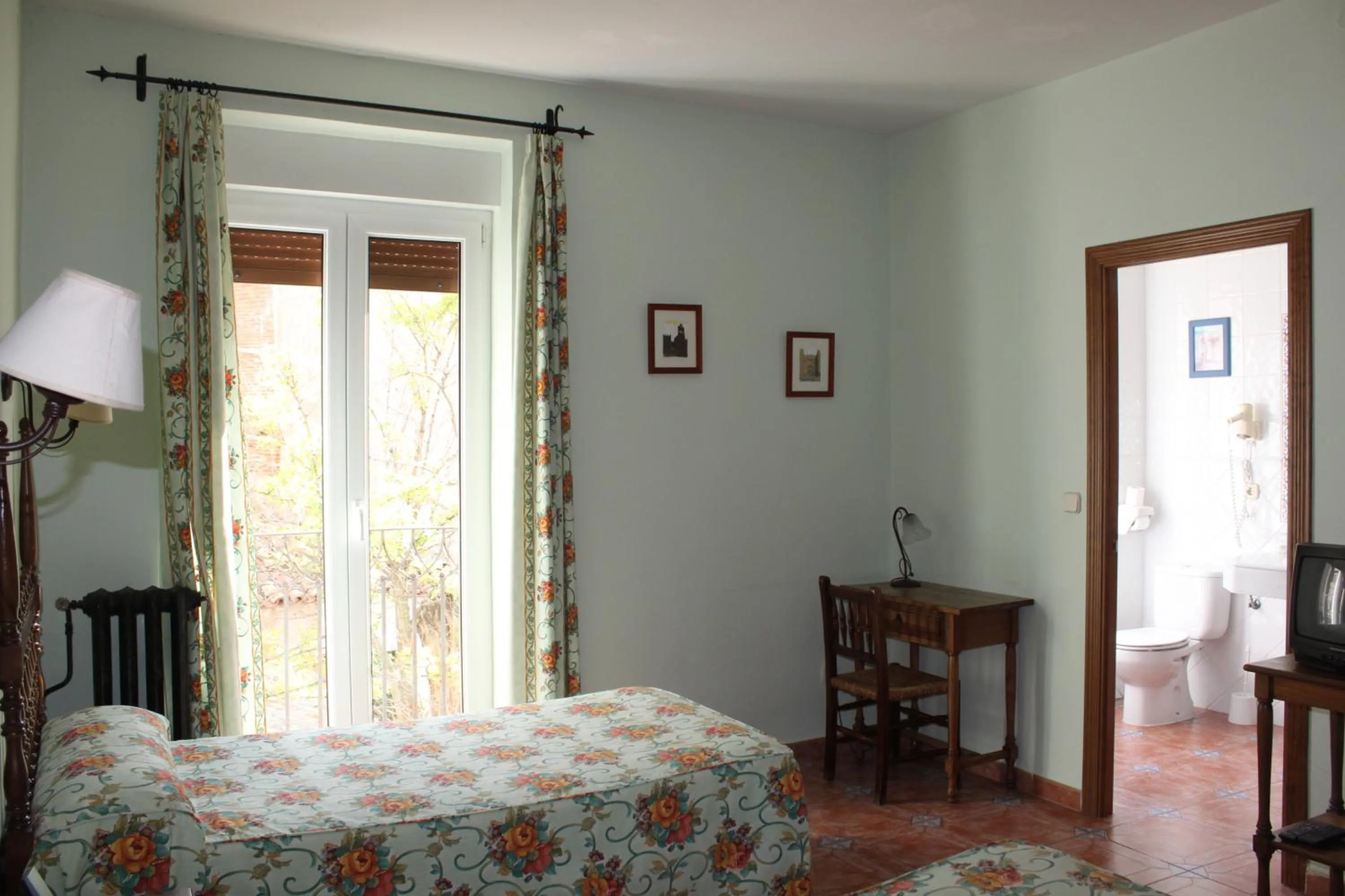 Bed in Hotel Rey Niño