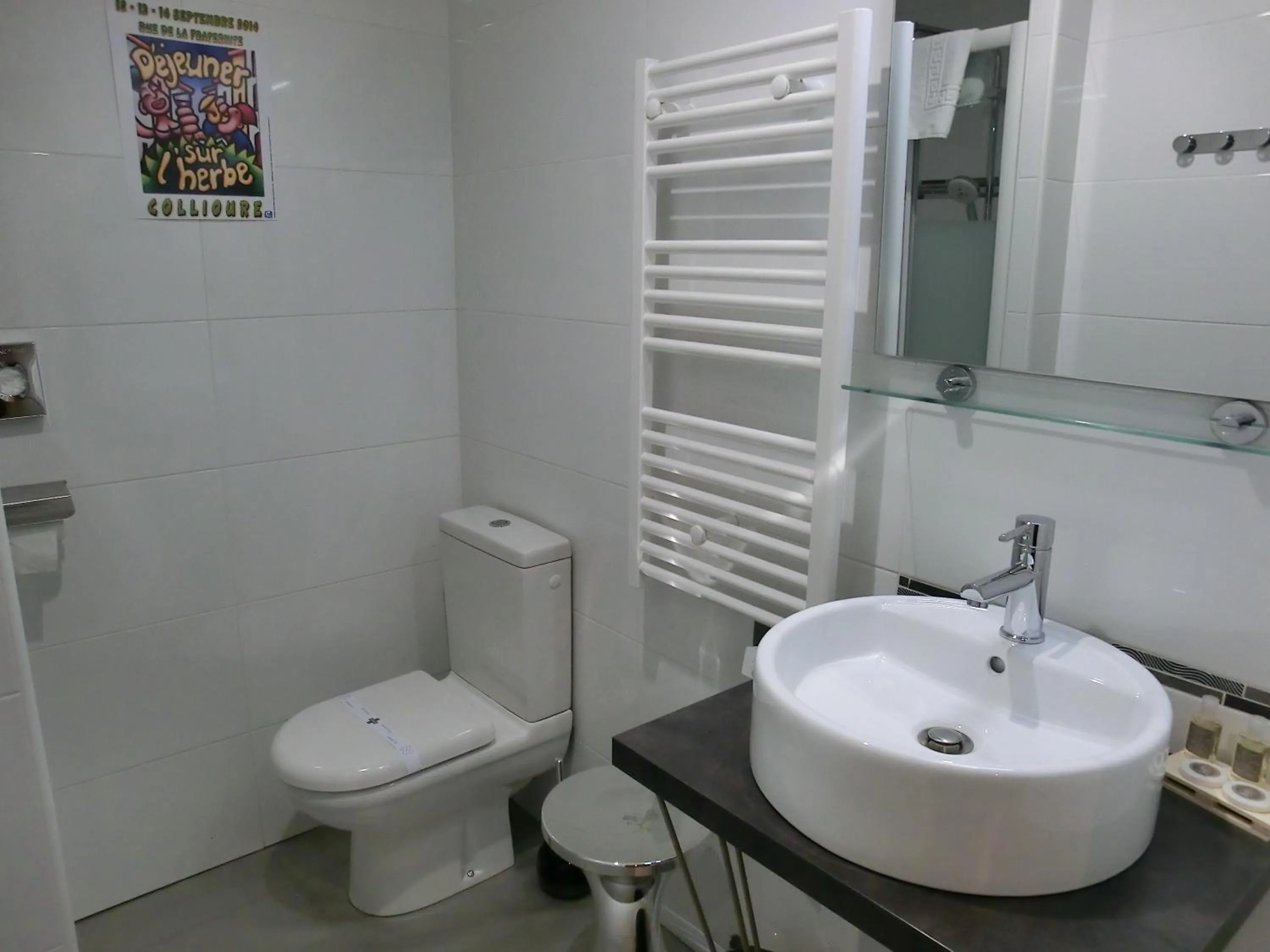 Bathroom in Hotel Sur Le Quai