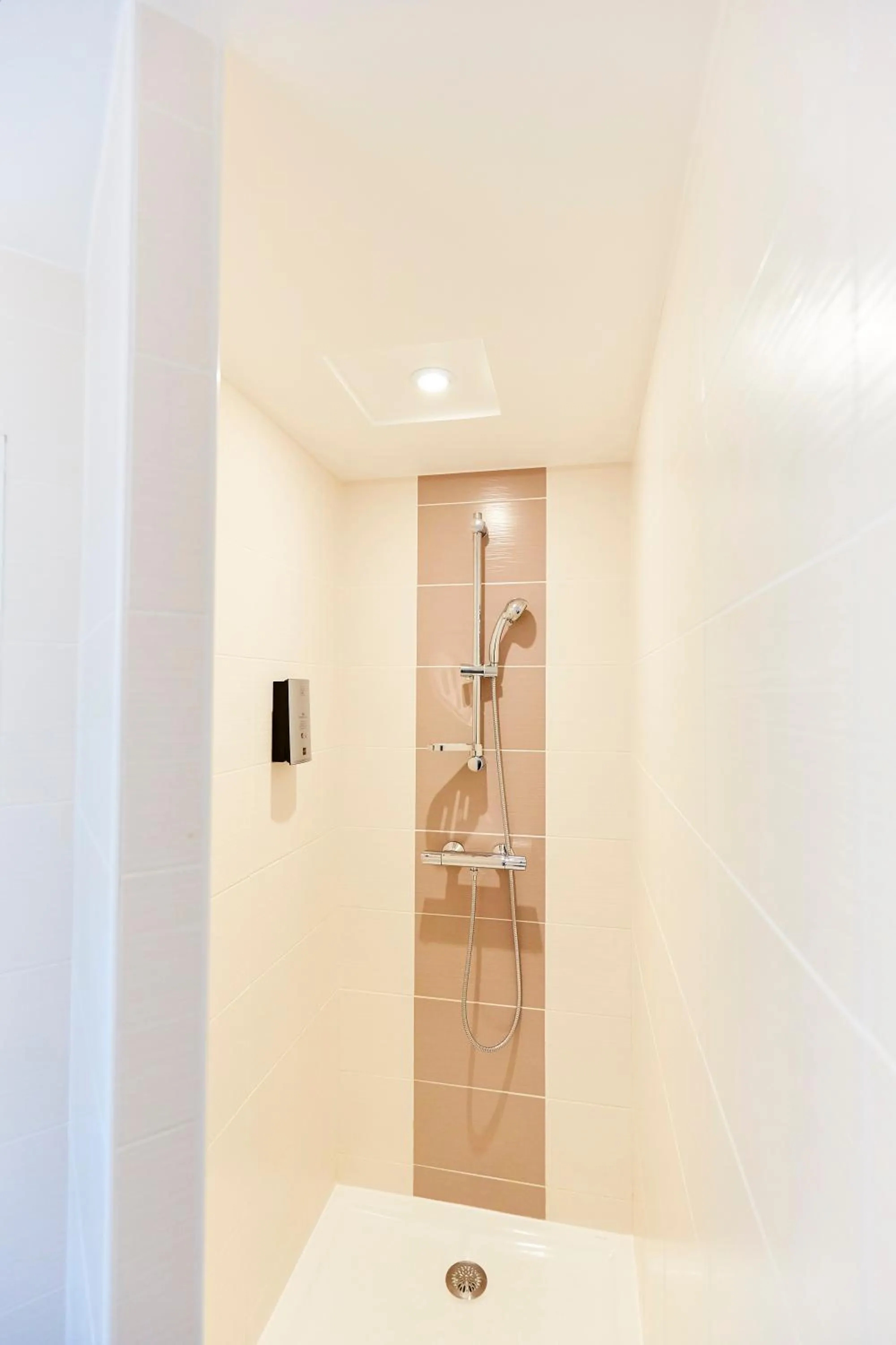 Auberge Du Cheval Blanc - Logis Hotel