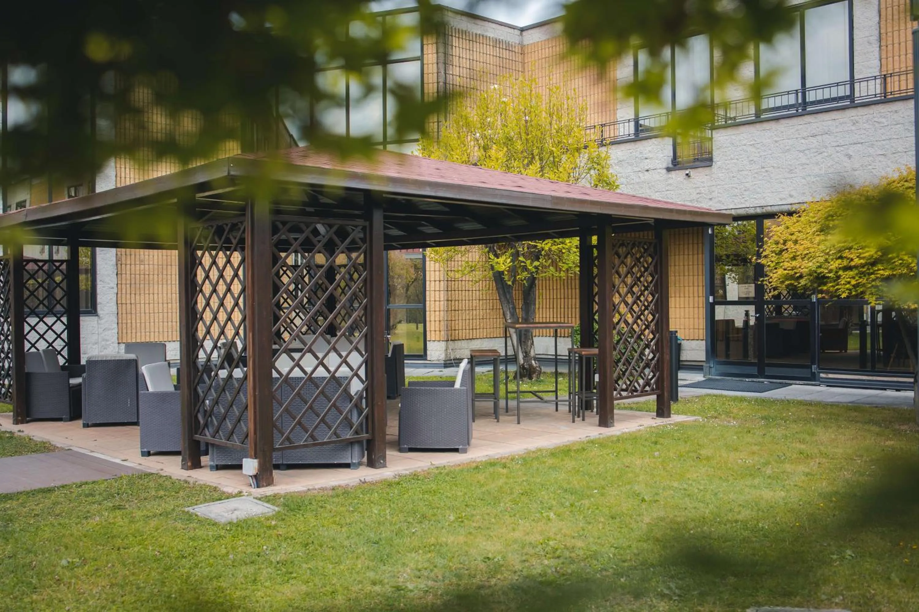 Property building in Best Western Mirage Hotel Fiera