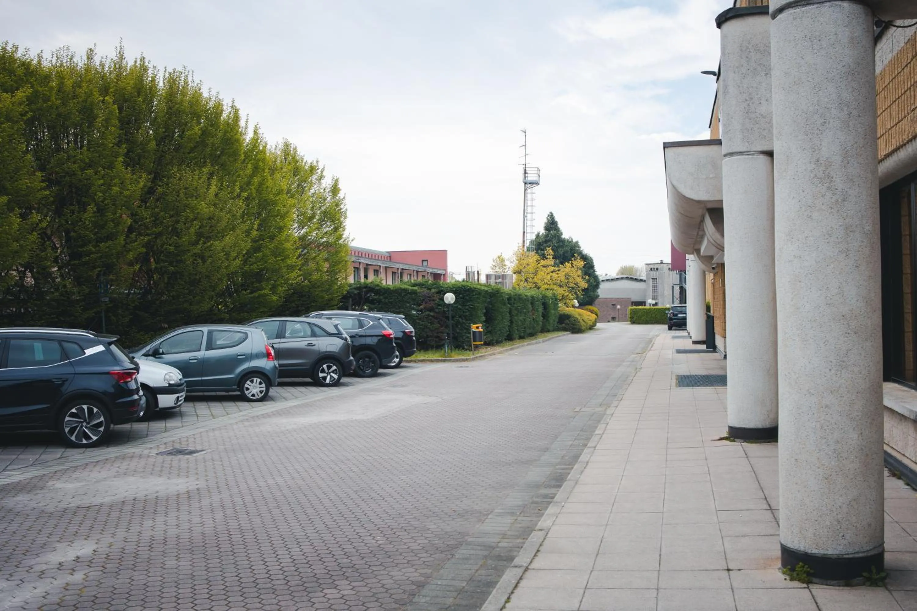Parking in Best Western Mirage Hotel Fiera
