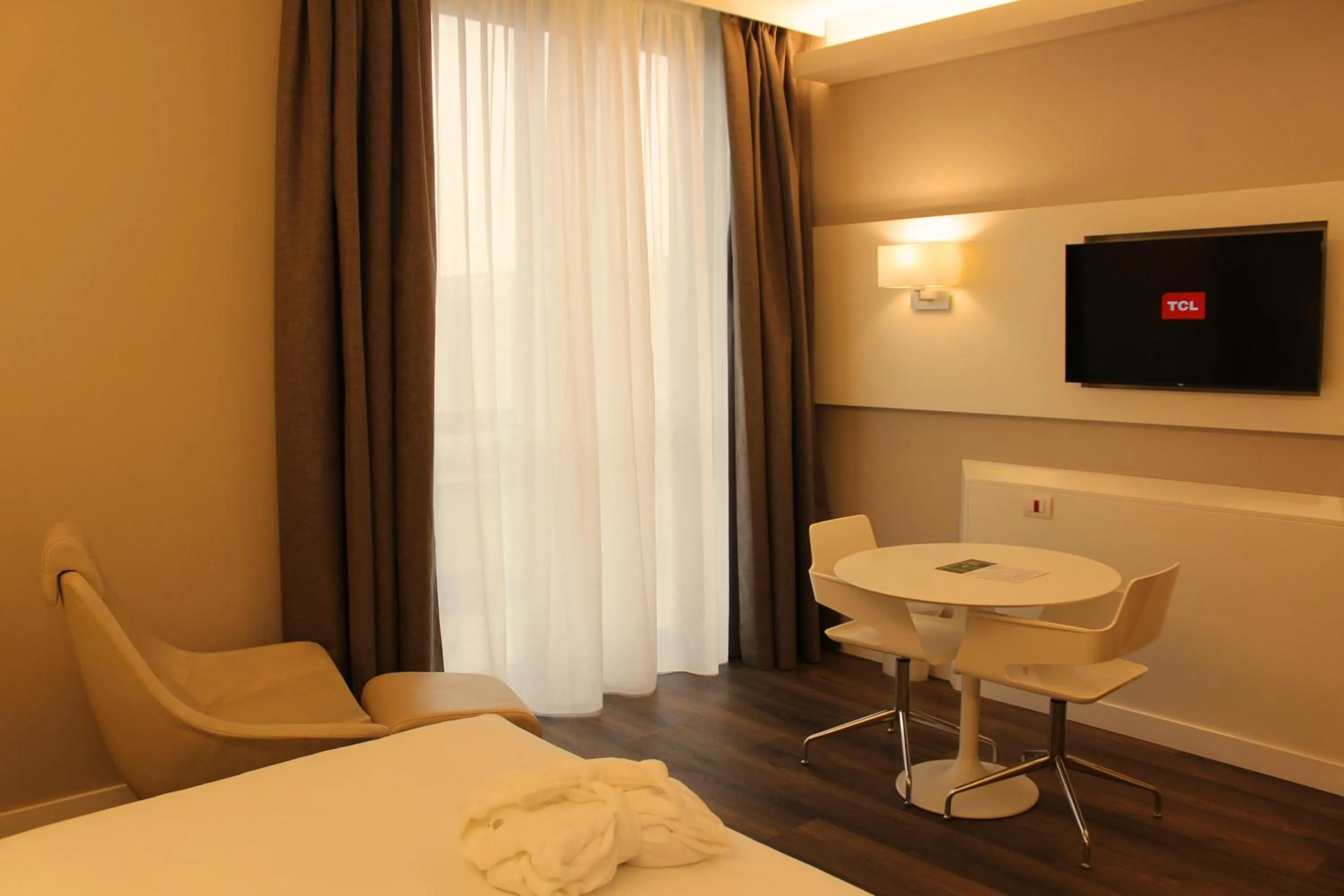 Bedroom, Bed in Best Western Mirage Hotel Fiera