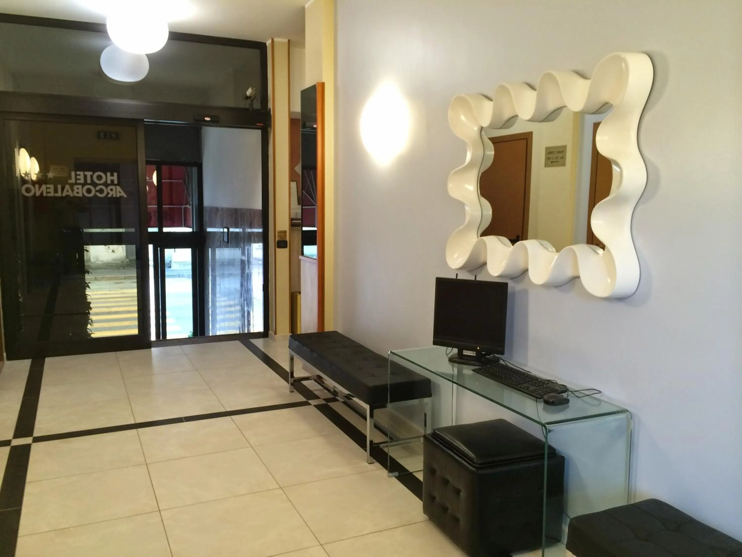 Decorative detail in Hotel Arcobaleno