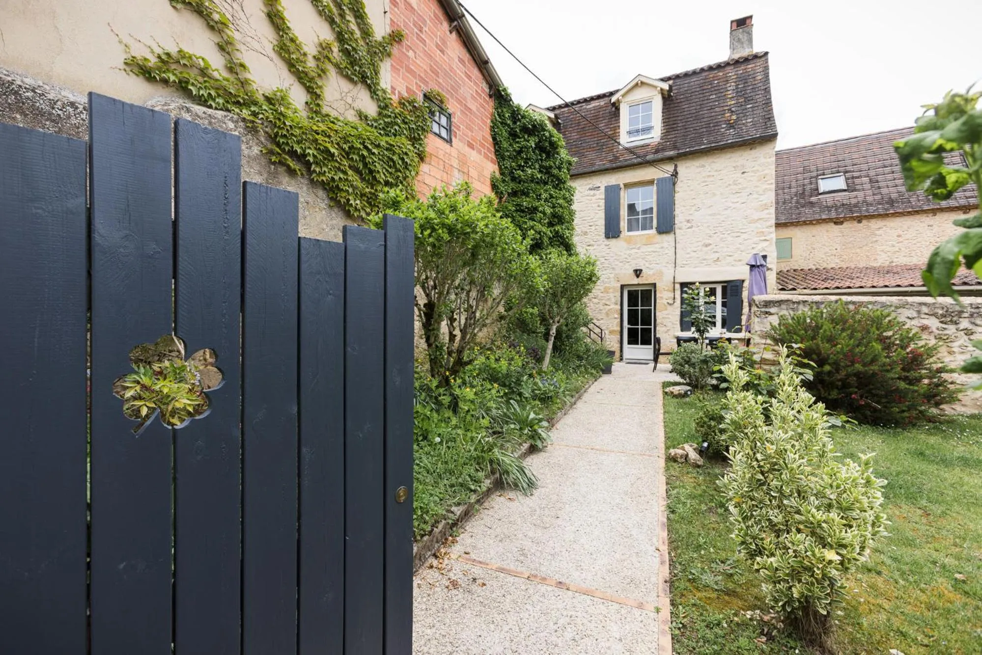 Le Trèfle à Quatre Feuilles