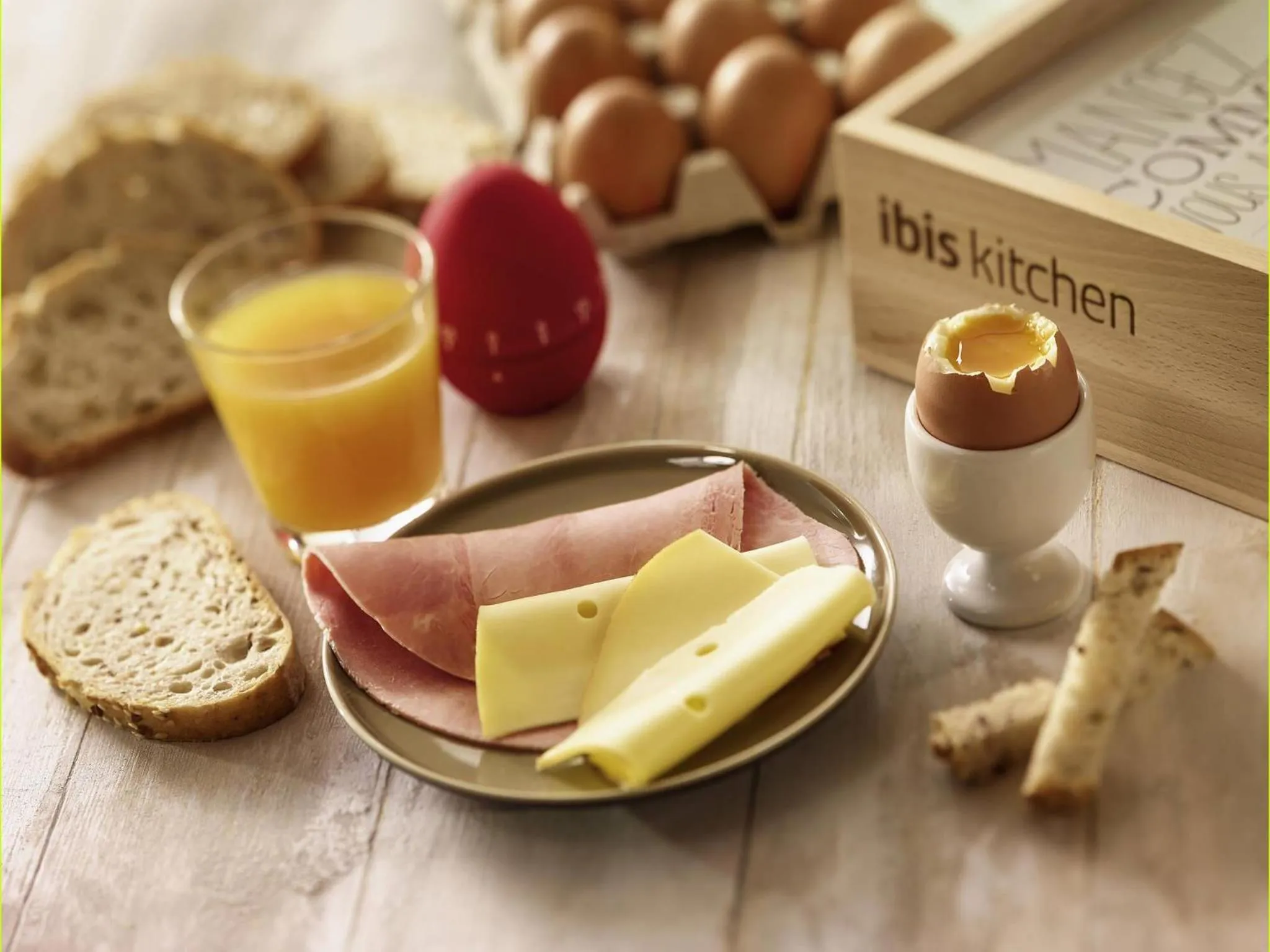 Breakfast in Ibis Aéroport Bâle Mulhouse