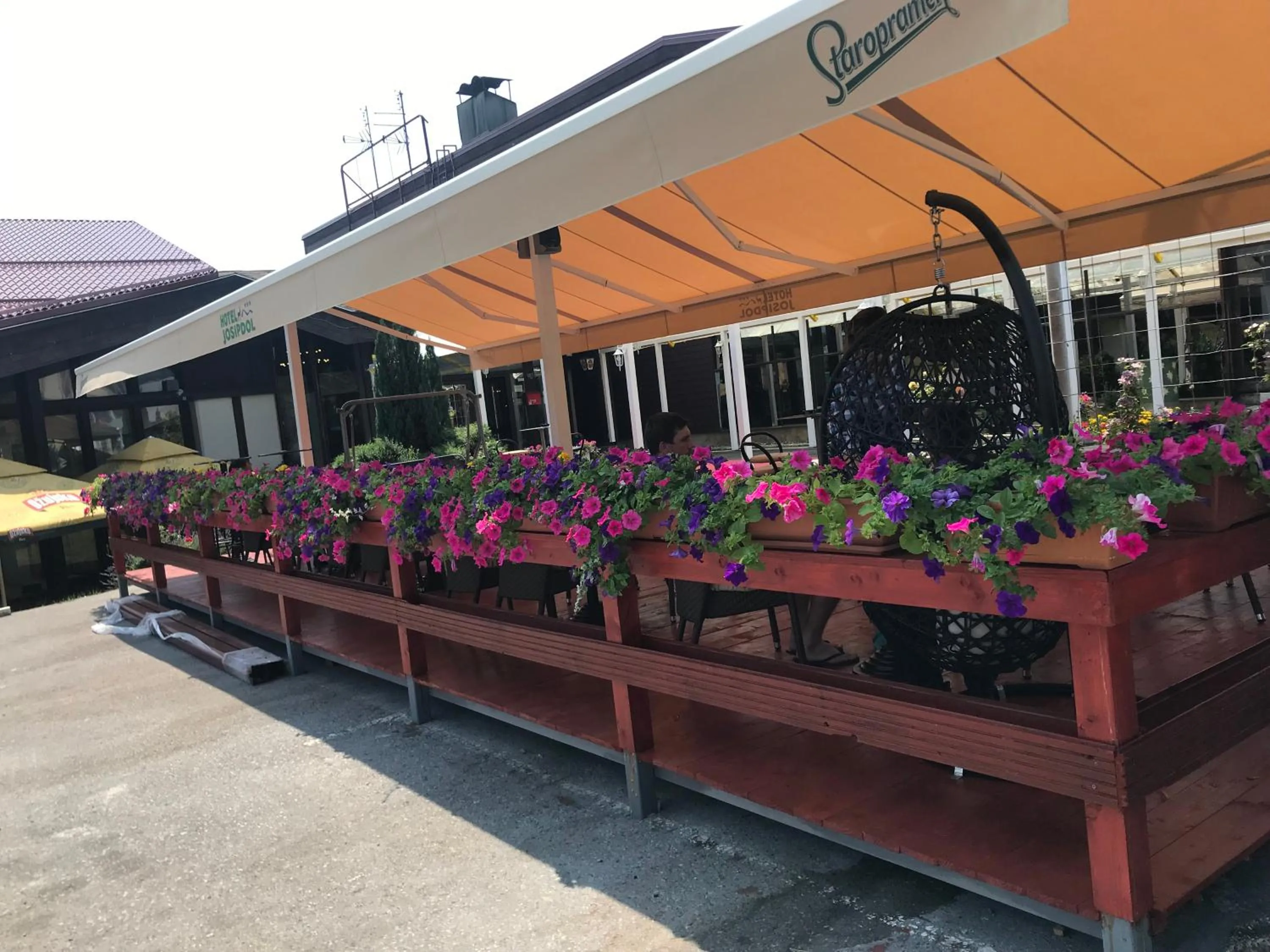 Restaurant/places to eat in Hotel Josipdol