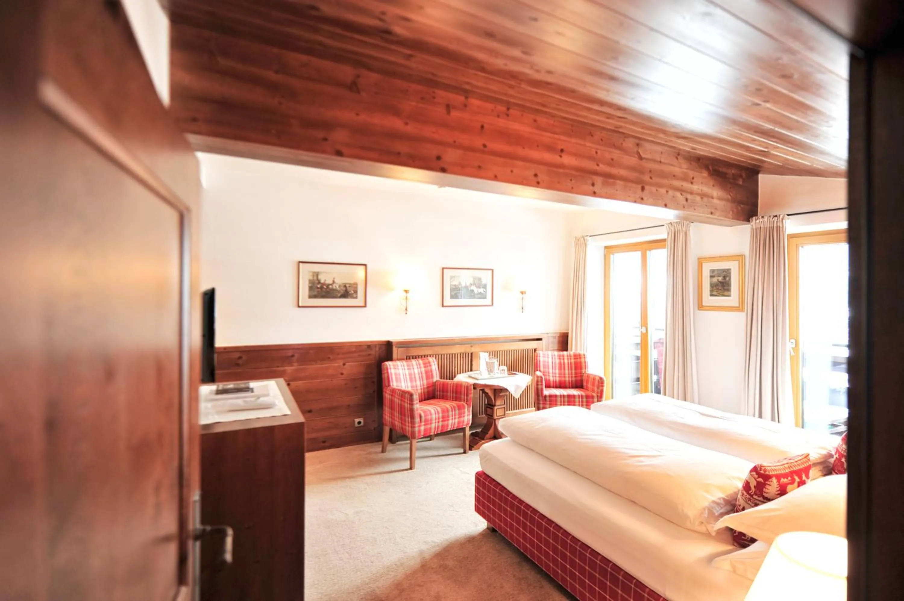 Photo of the whole room, Bed in Haldenhof