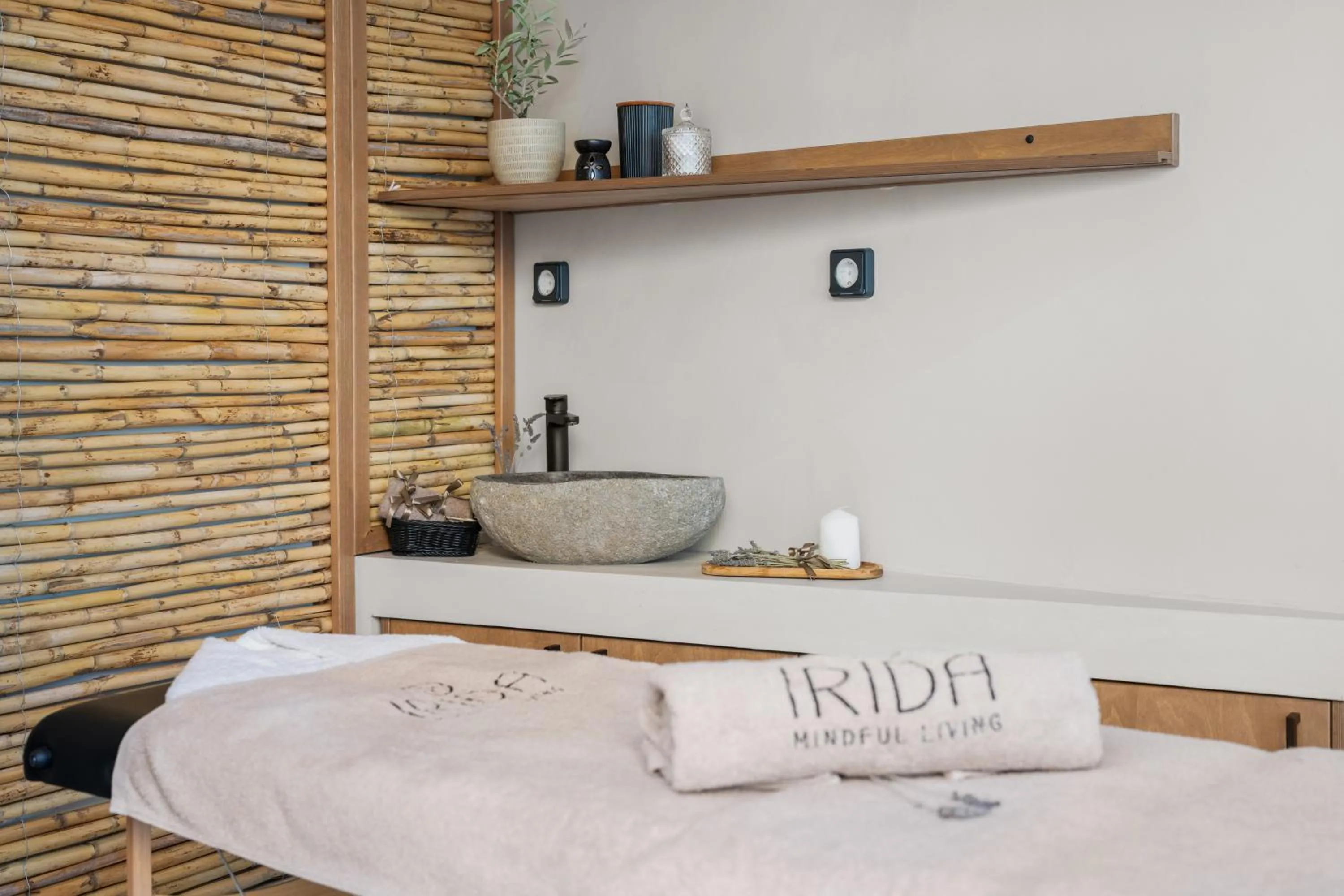Spa and wellness centre/facilities, Bed in Irida Mindful Living