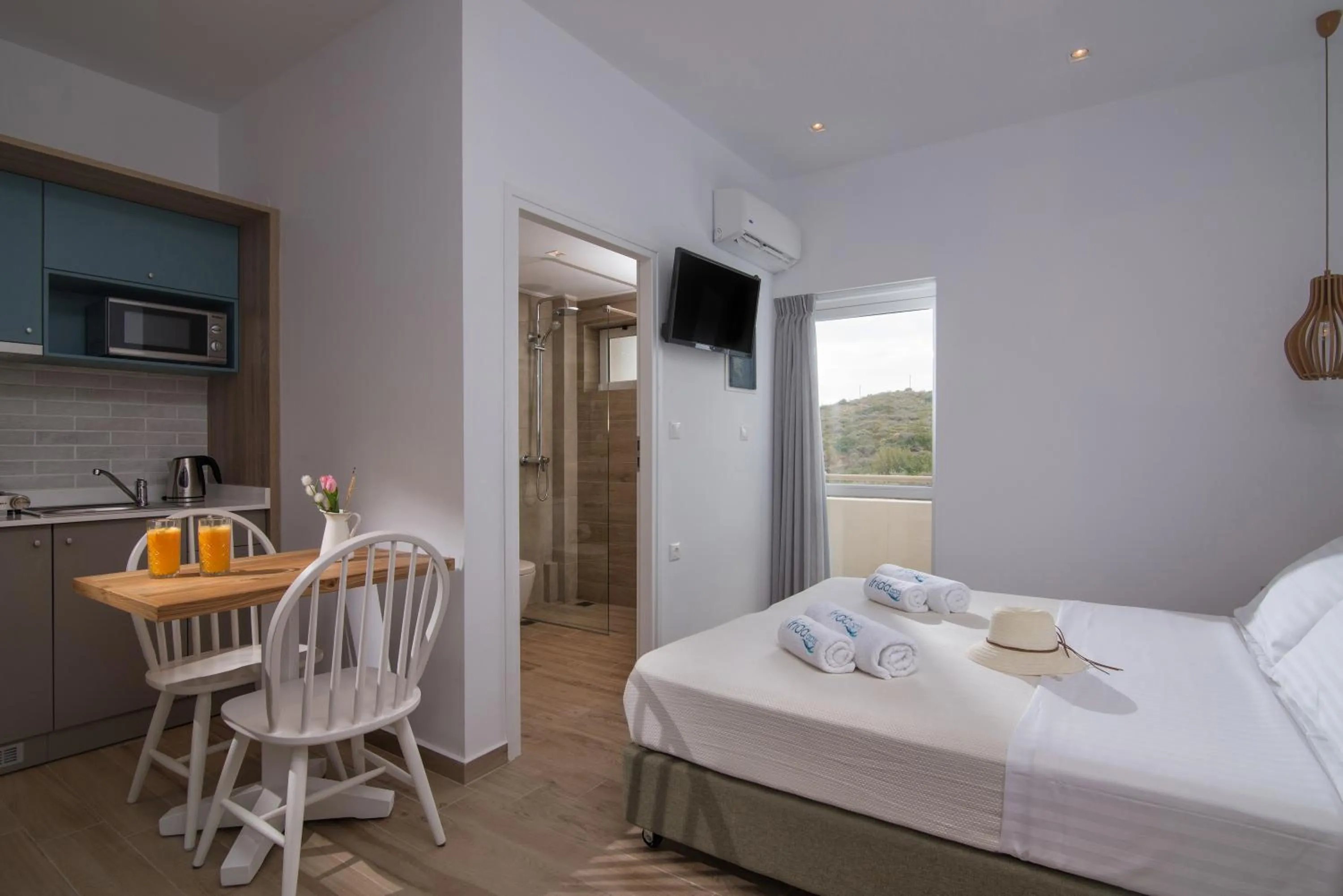 TV and multimedia, Bed in Irida Mindful Living