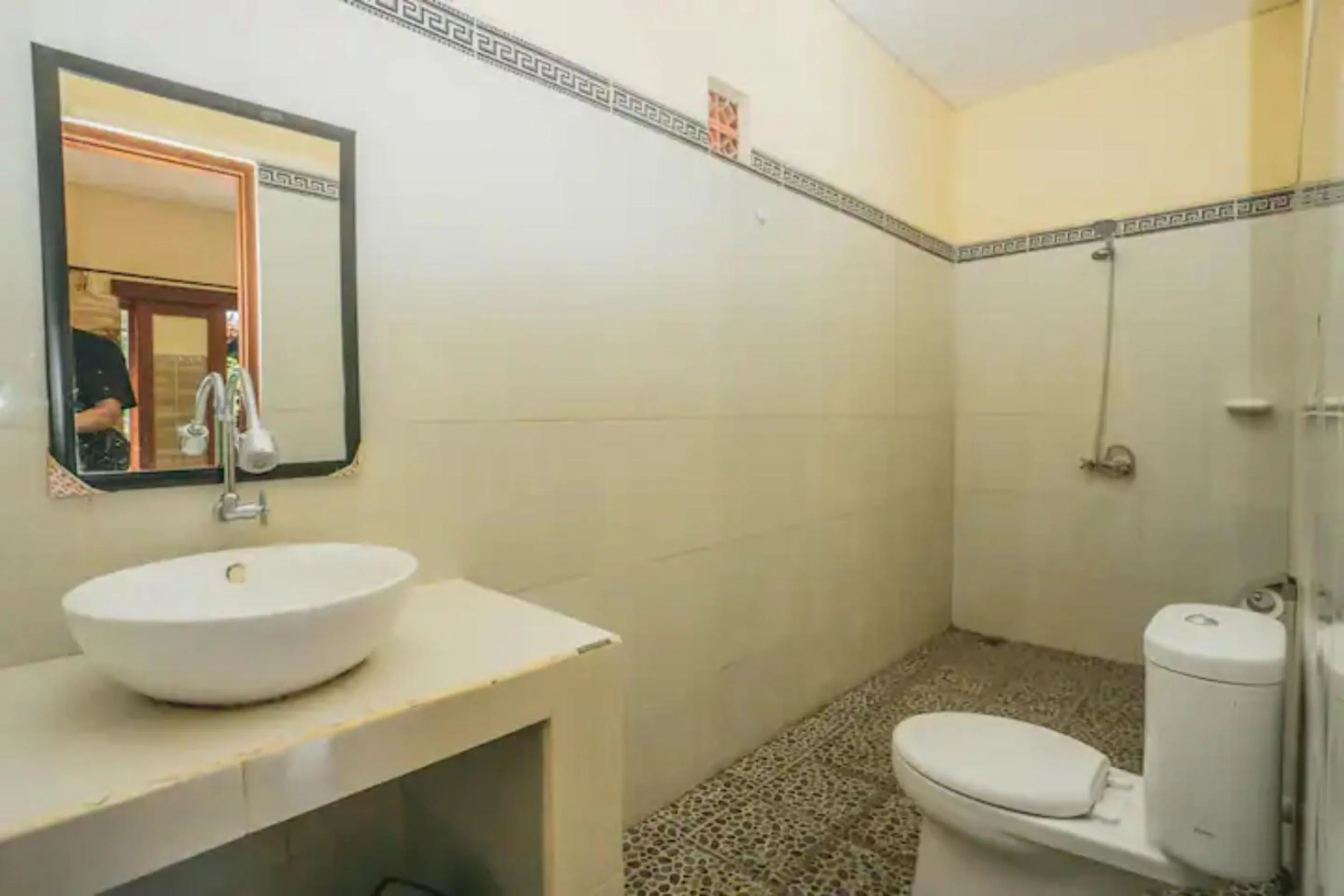 Bathroom in Pondok Lulik Homestay Canggu