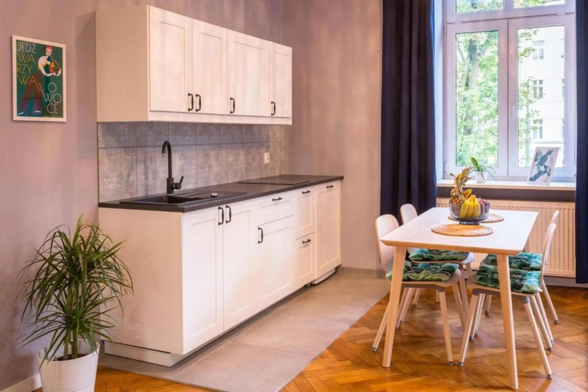 Between Old Town and Kazimierz