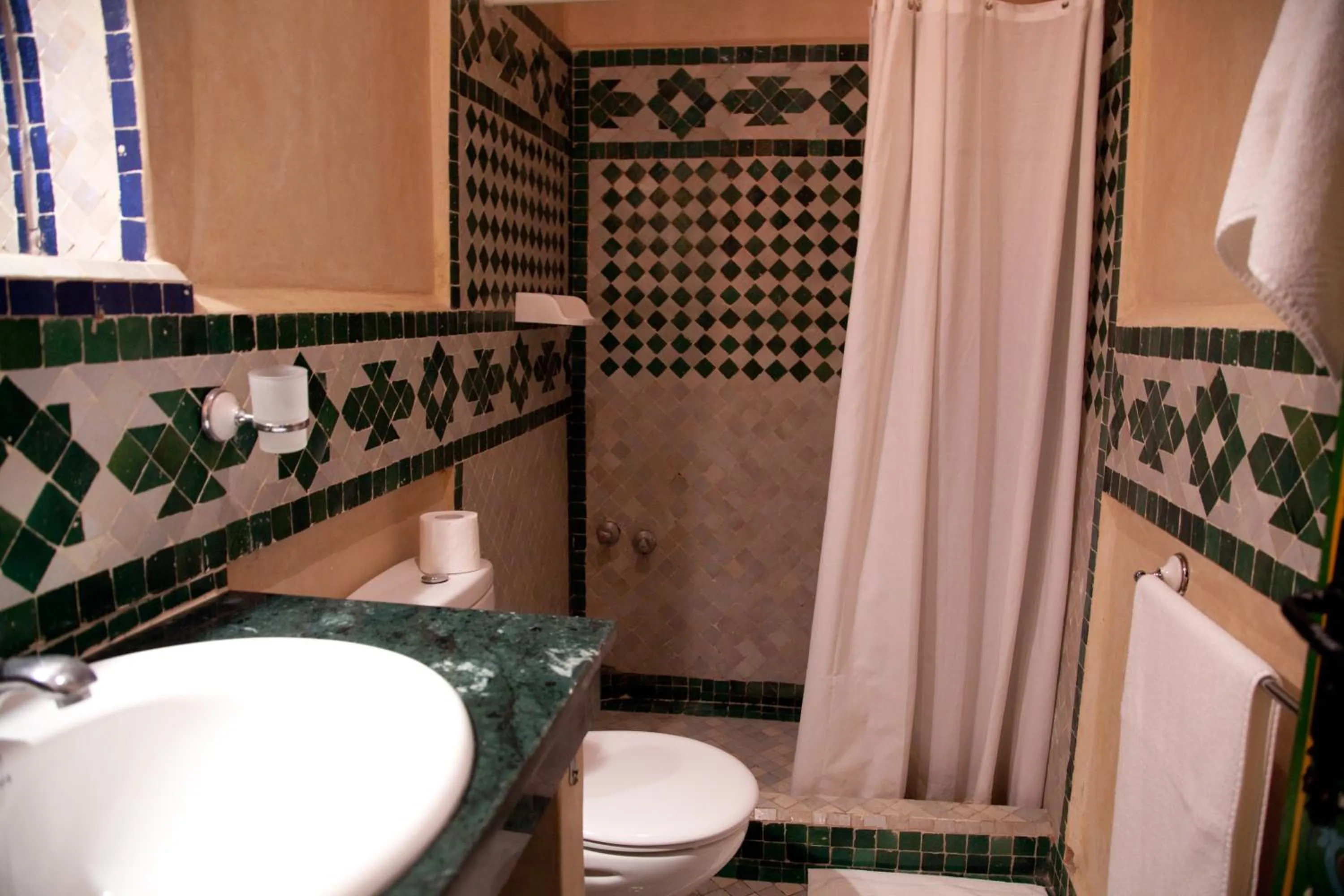 Bathroom in Riad Dar Alia
