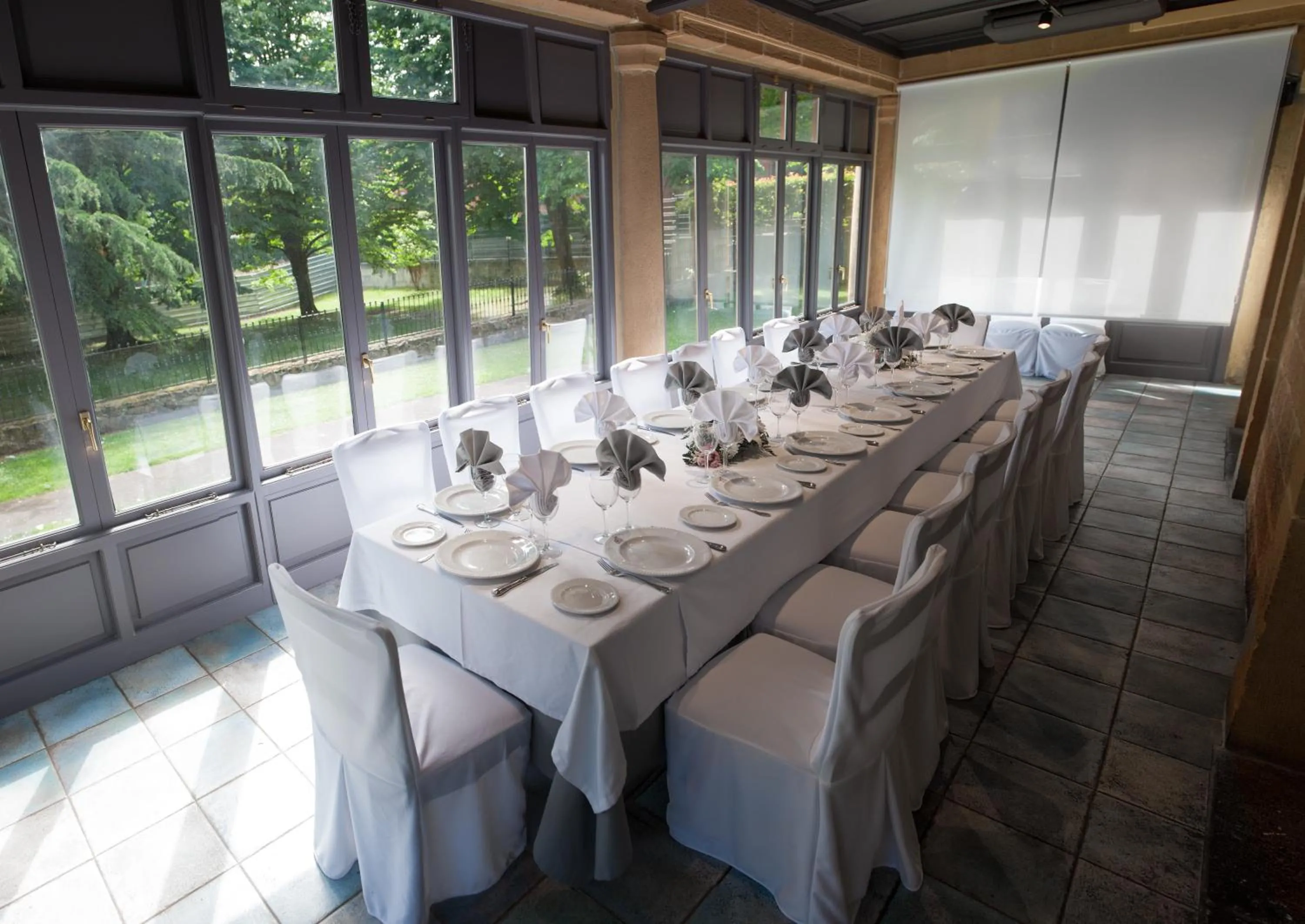 Banquet/Function facilities in Hotel Artaza