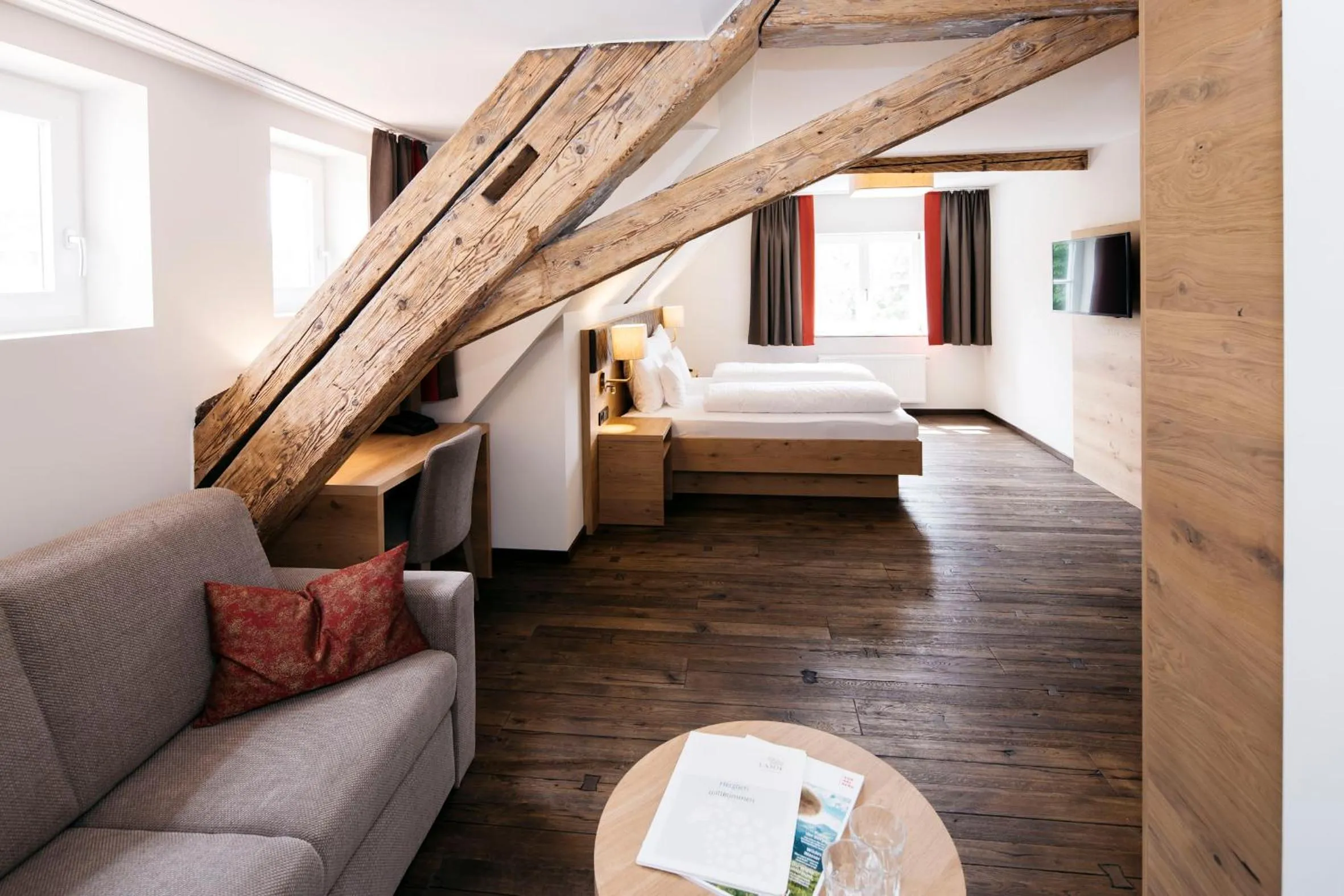 Photo of the whole room, Bed in Hotel Gasthof Lamm