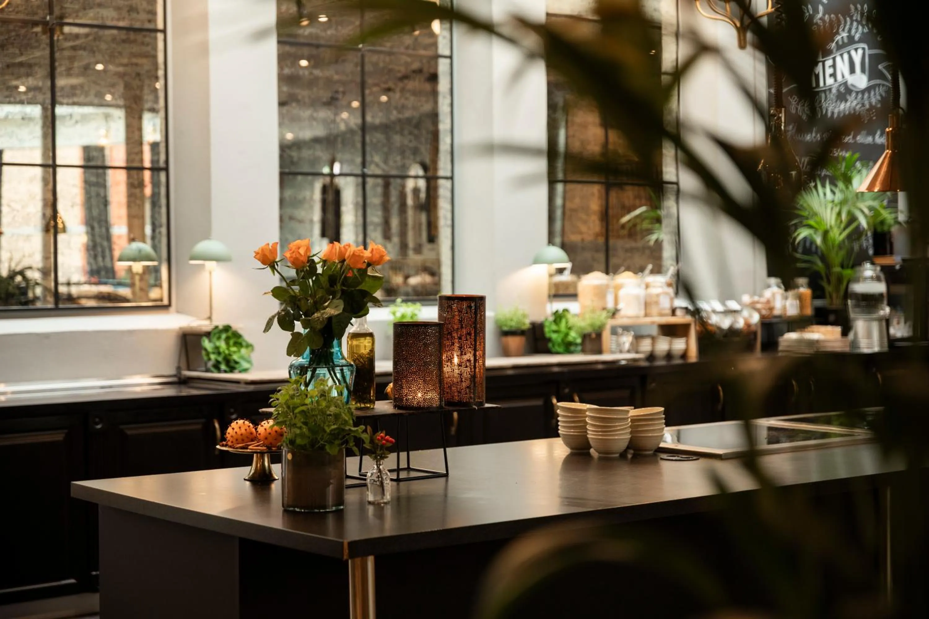 Dining area in Home Hotel Grand Bodø