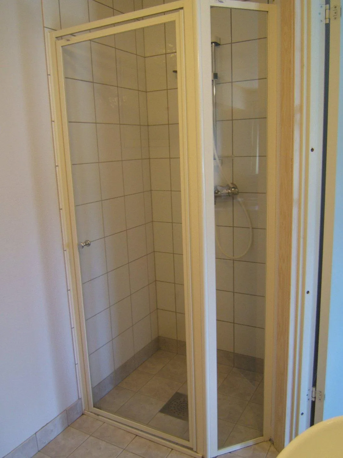 Shower in Bykle Hotel