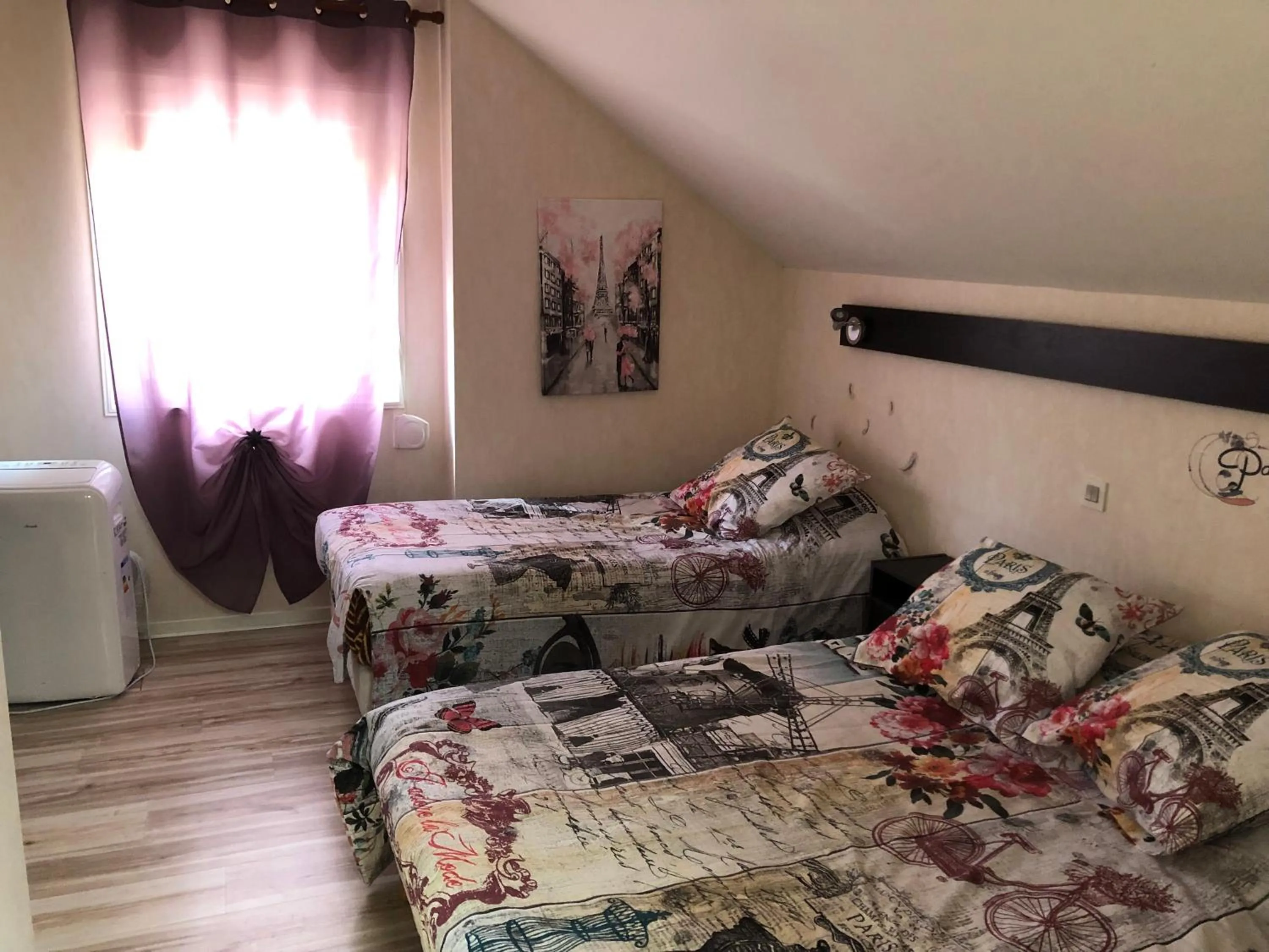 Bed in Hôtel Le Bambi