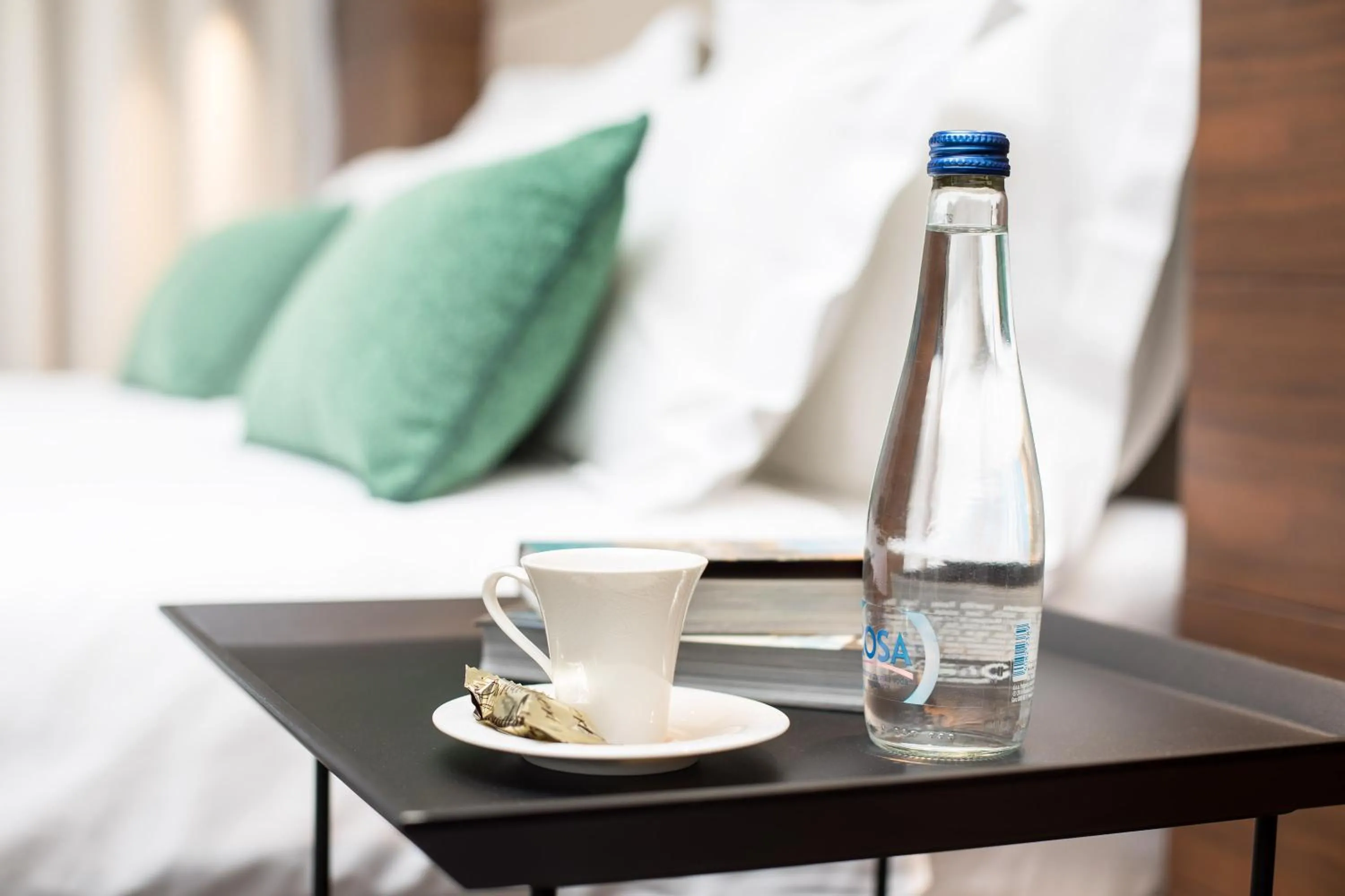 Decorative detail, Bed in Dominic Smart & Luxury Suites - Parliament