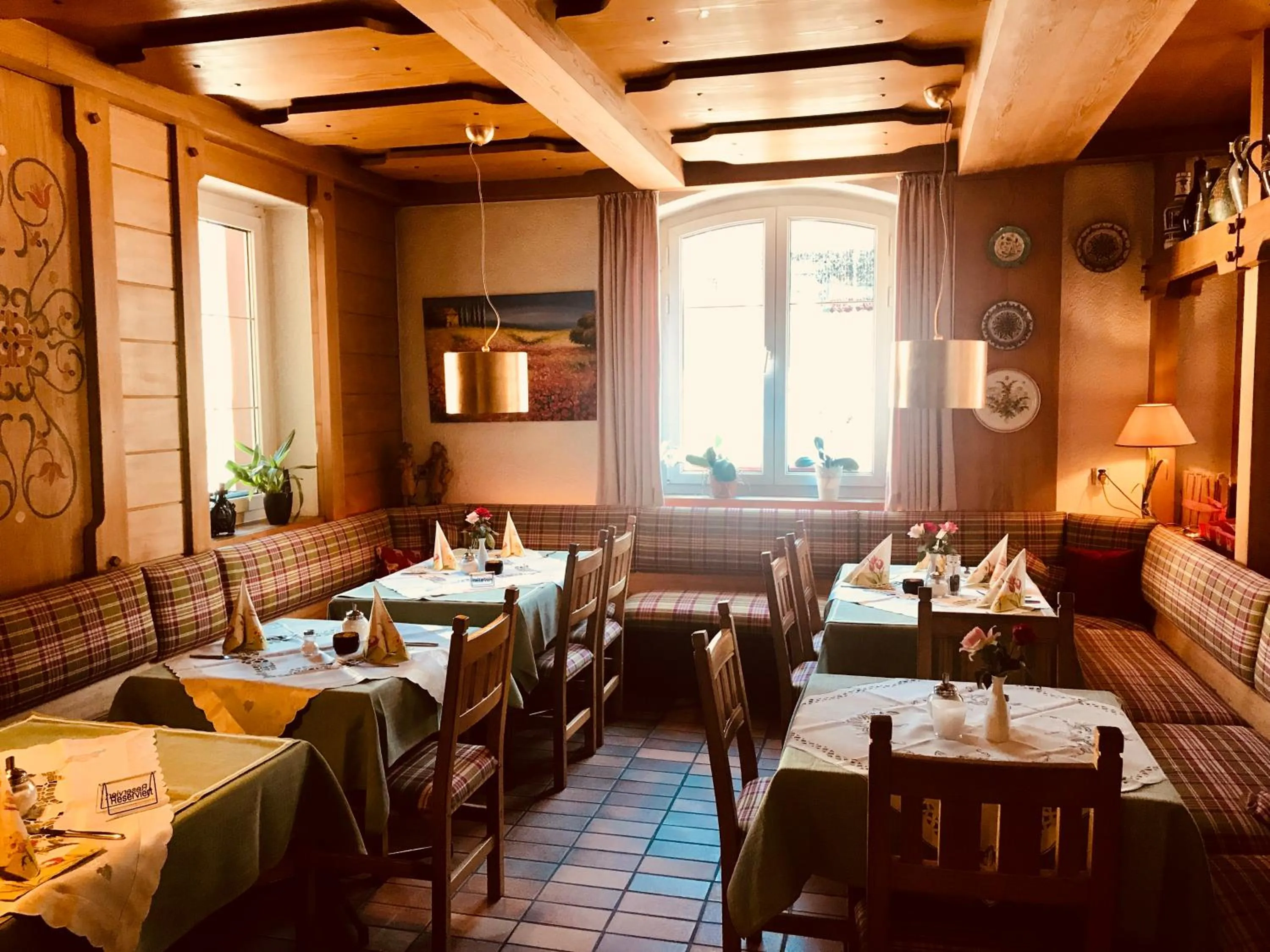 Restaurant/places to eat in Hotel zum Engel