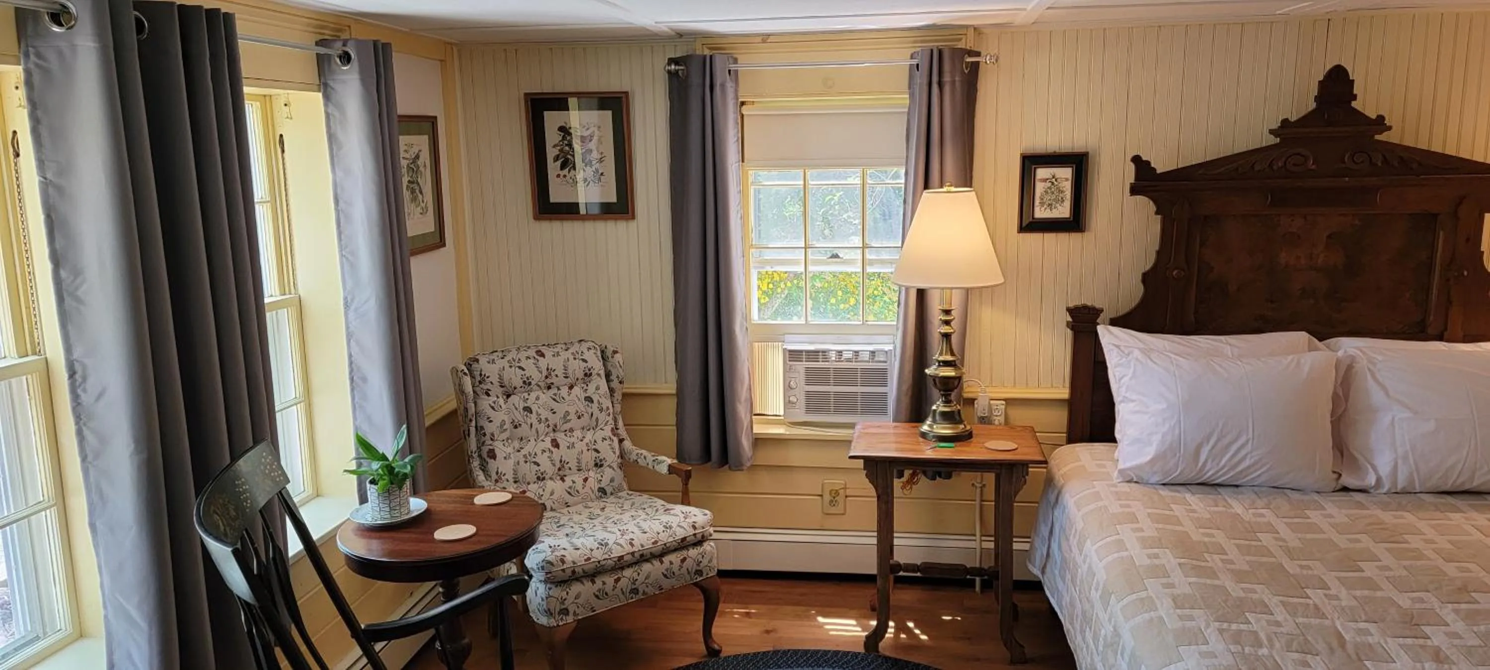 Bedroom, Bed in Hawks House Inn