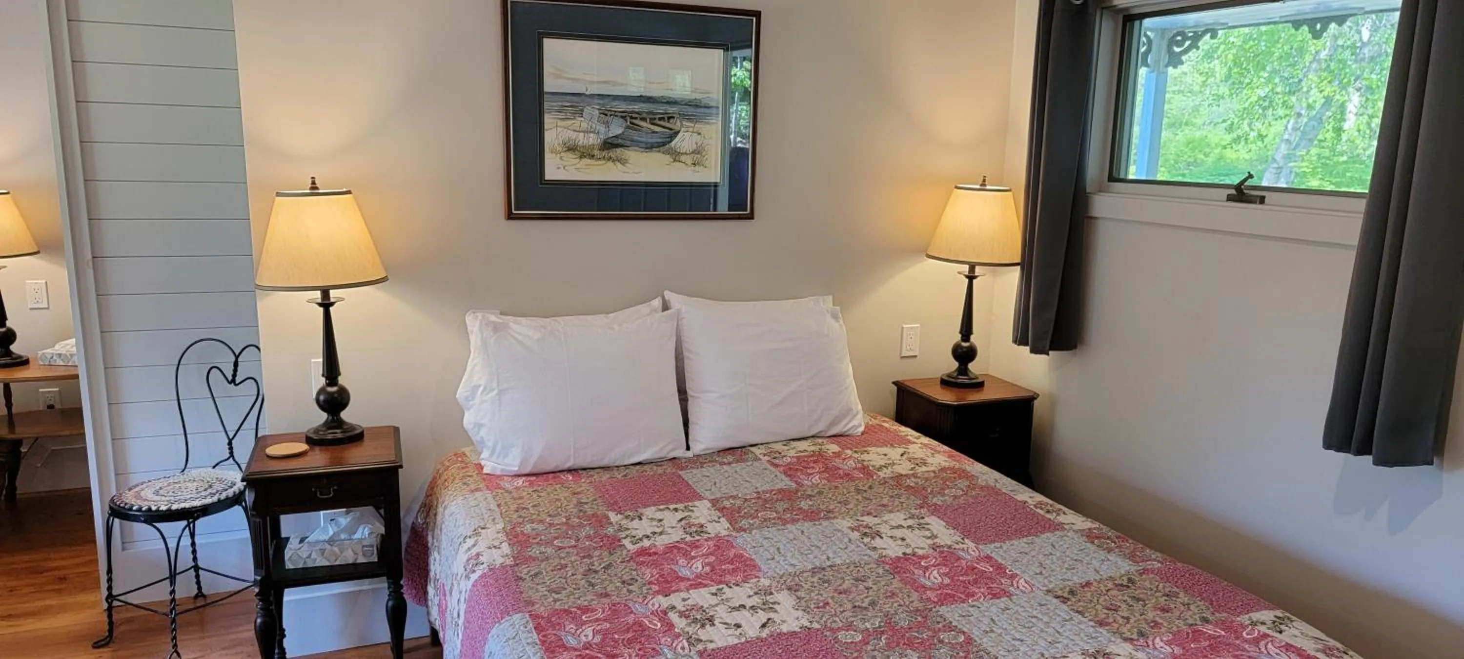 Bedroom, Bed in Hawks House Inn