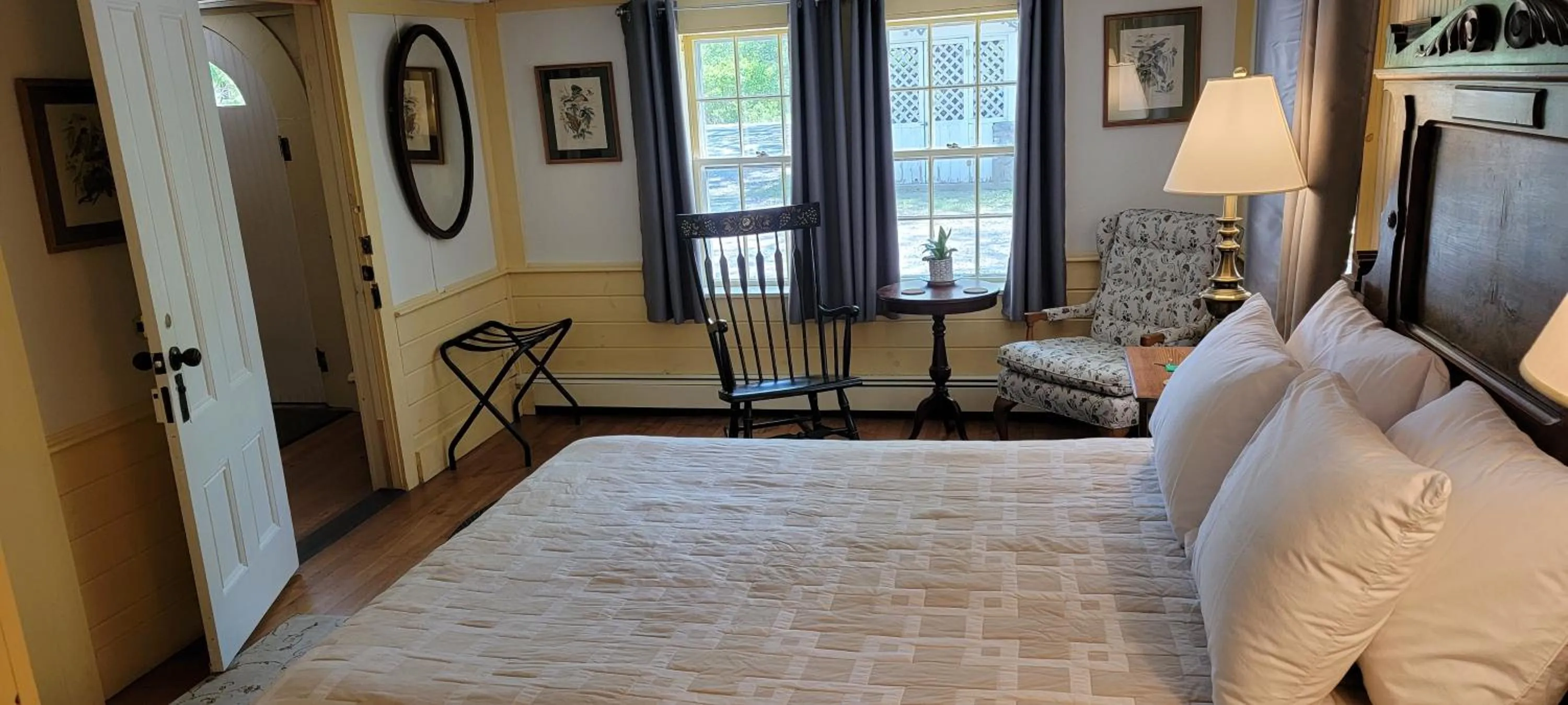 Bedroom, Bed in Hawks House Inn