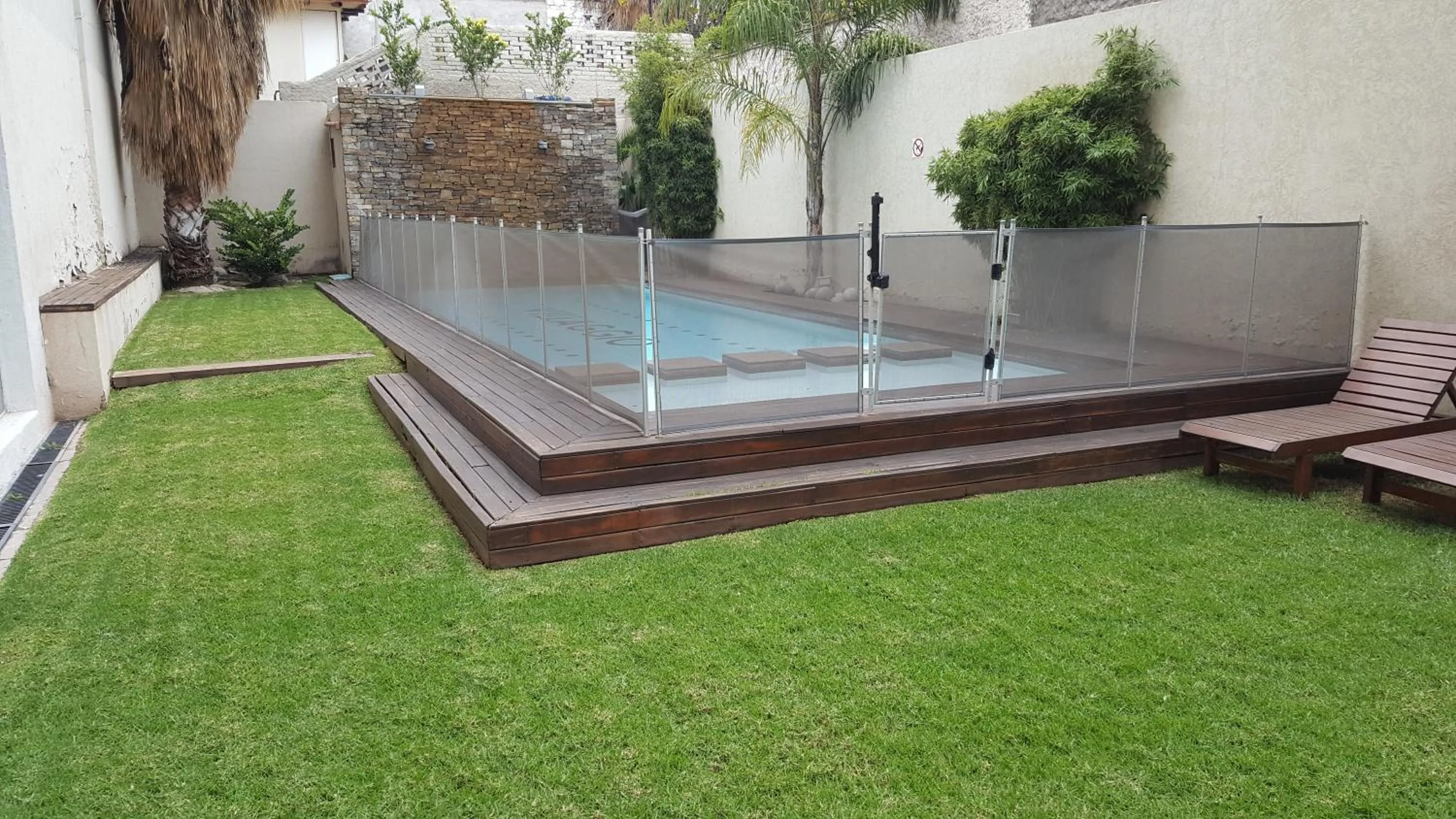 Swimming pool in Villaggio Hotel Boutique