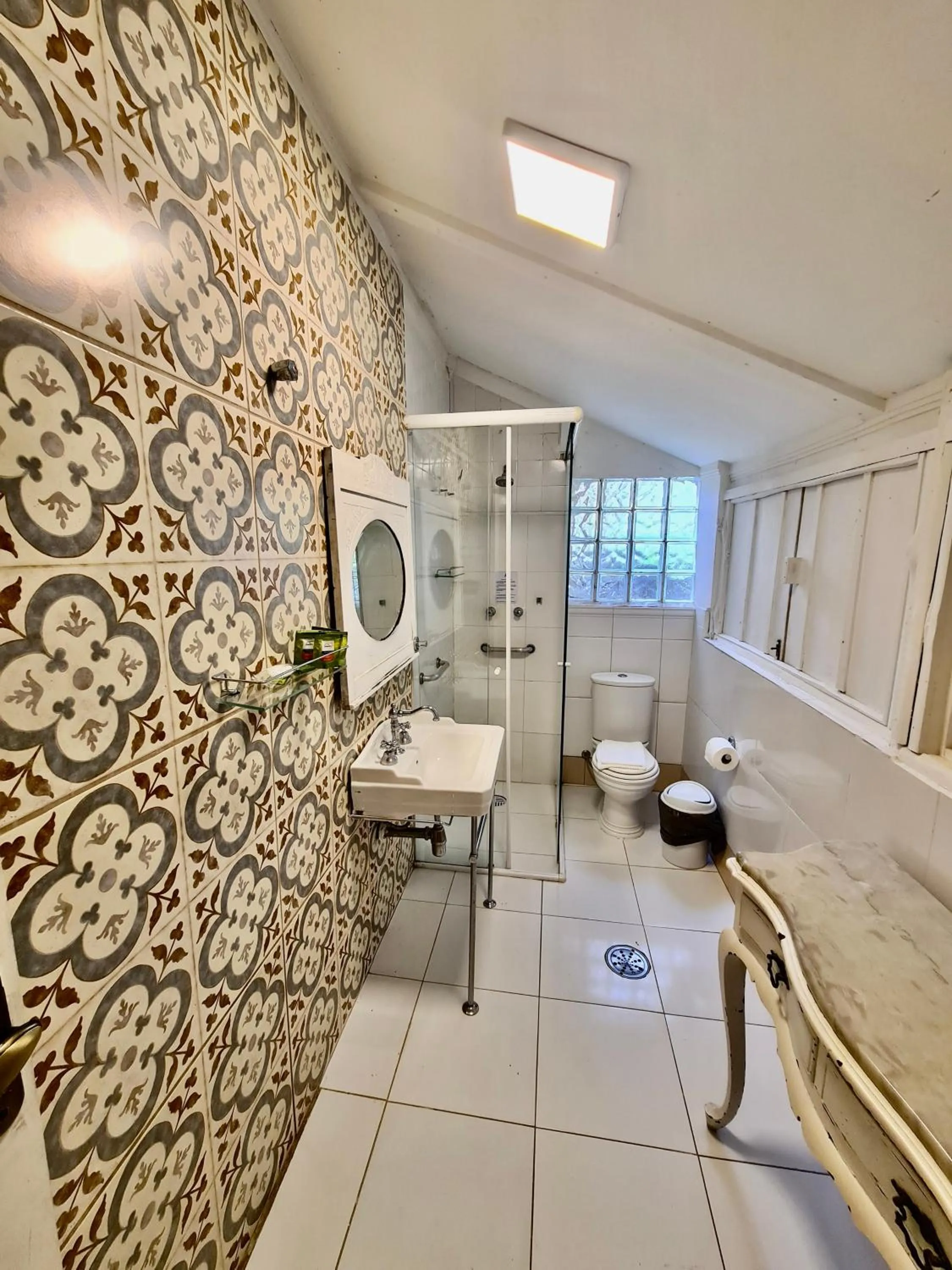 Bathroom in Pousada Casa Mantiqueira - Próxima ao Capivarí e opções de Hidromassagem