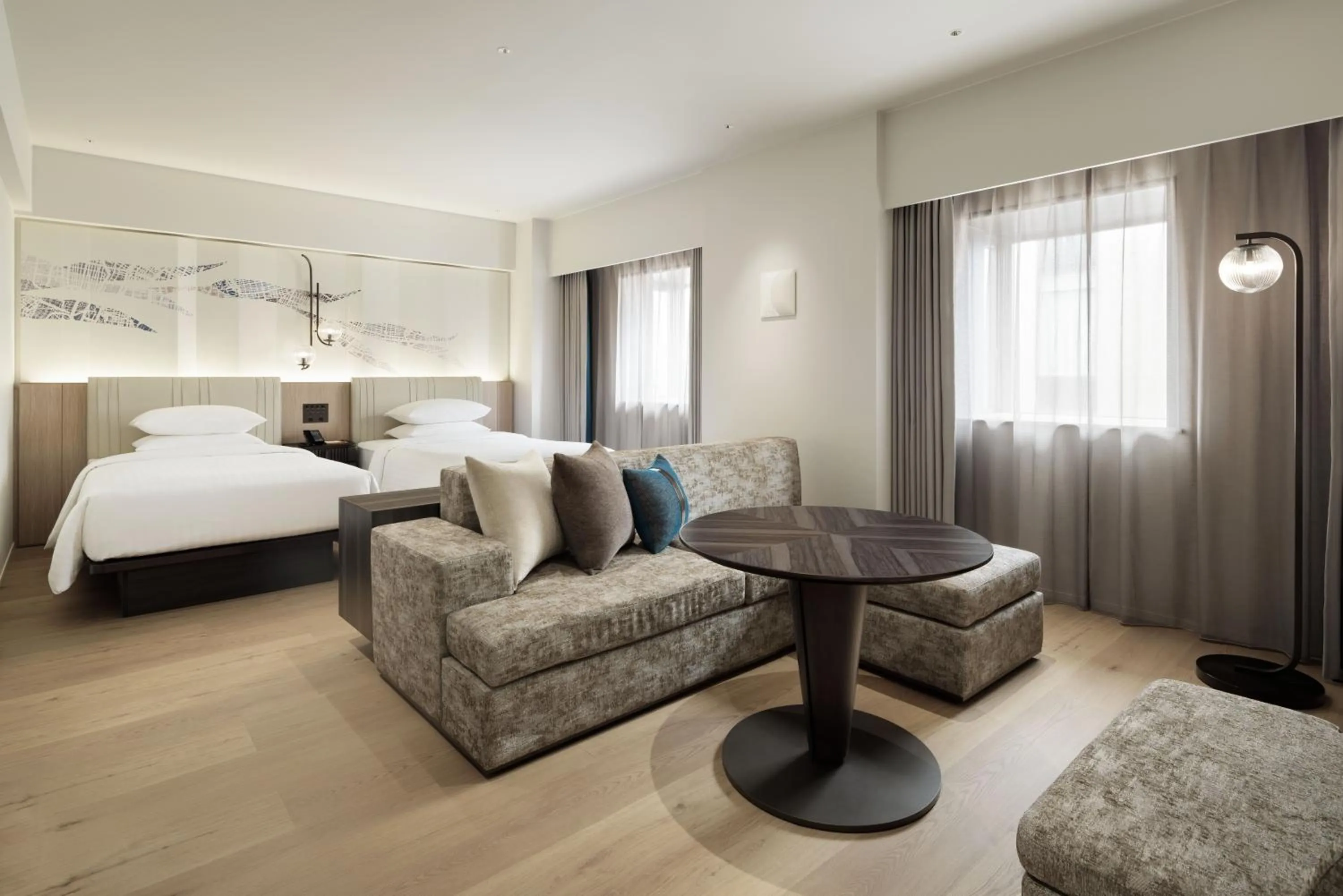 Bed in Courtyard by Marriott Tokyo Ginza Hotel