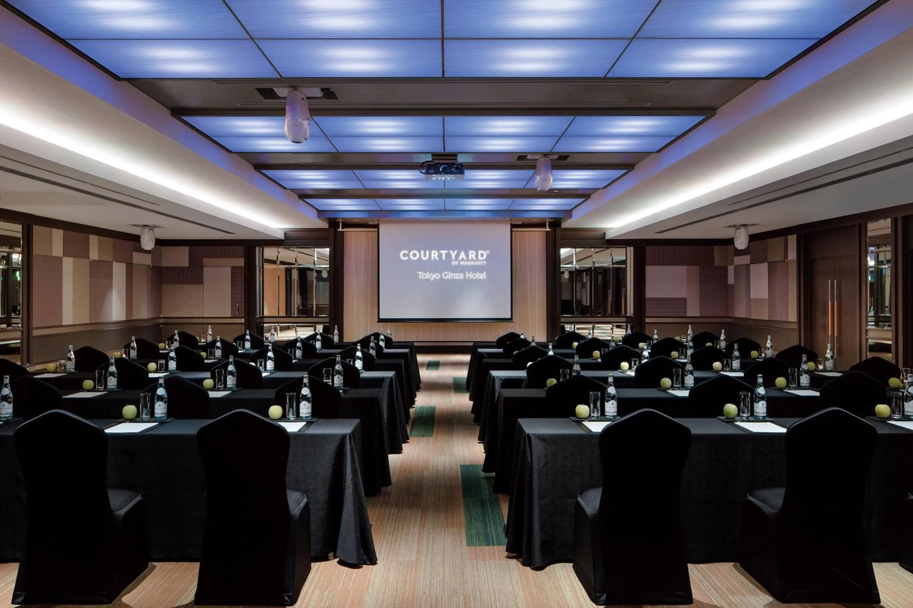 Meeting/conference room in Courtyard by Marriott Tokyo Ginza Hotel